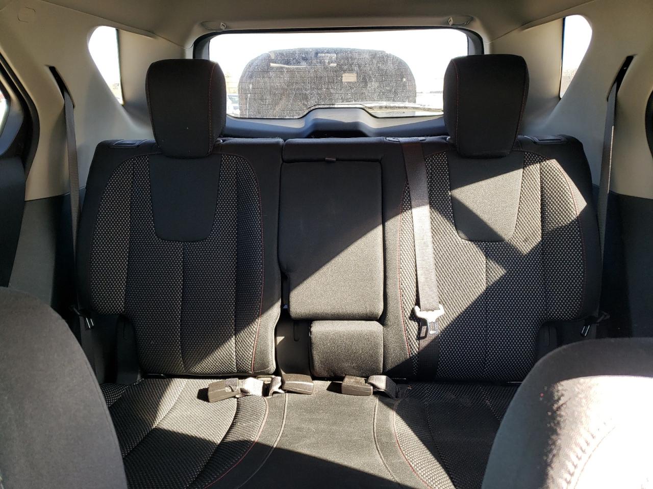 Photo 9 VIN: 2GNFLFEK2G6285906 - CHEVROLET EQUINOX 