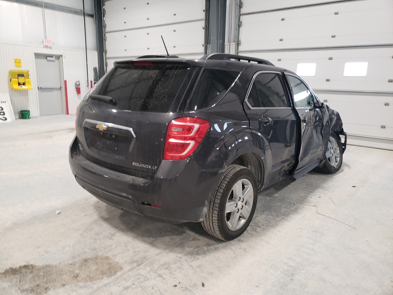 Photo 3 VIN: 2GNFLFEK2G6320752 - CHEVROLET EQUINOX LT 