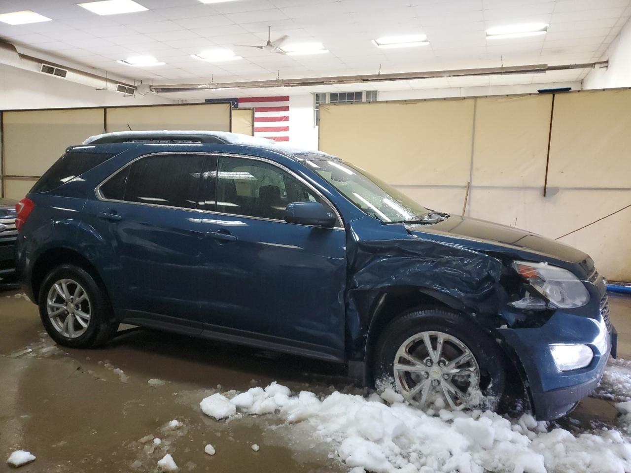 Photo 3 VIN: 2GNFLFEK2H6172751 - CHEVROLET EQUINOX 