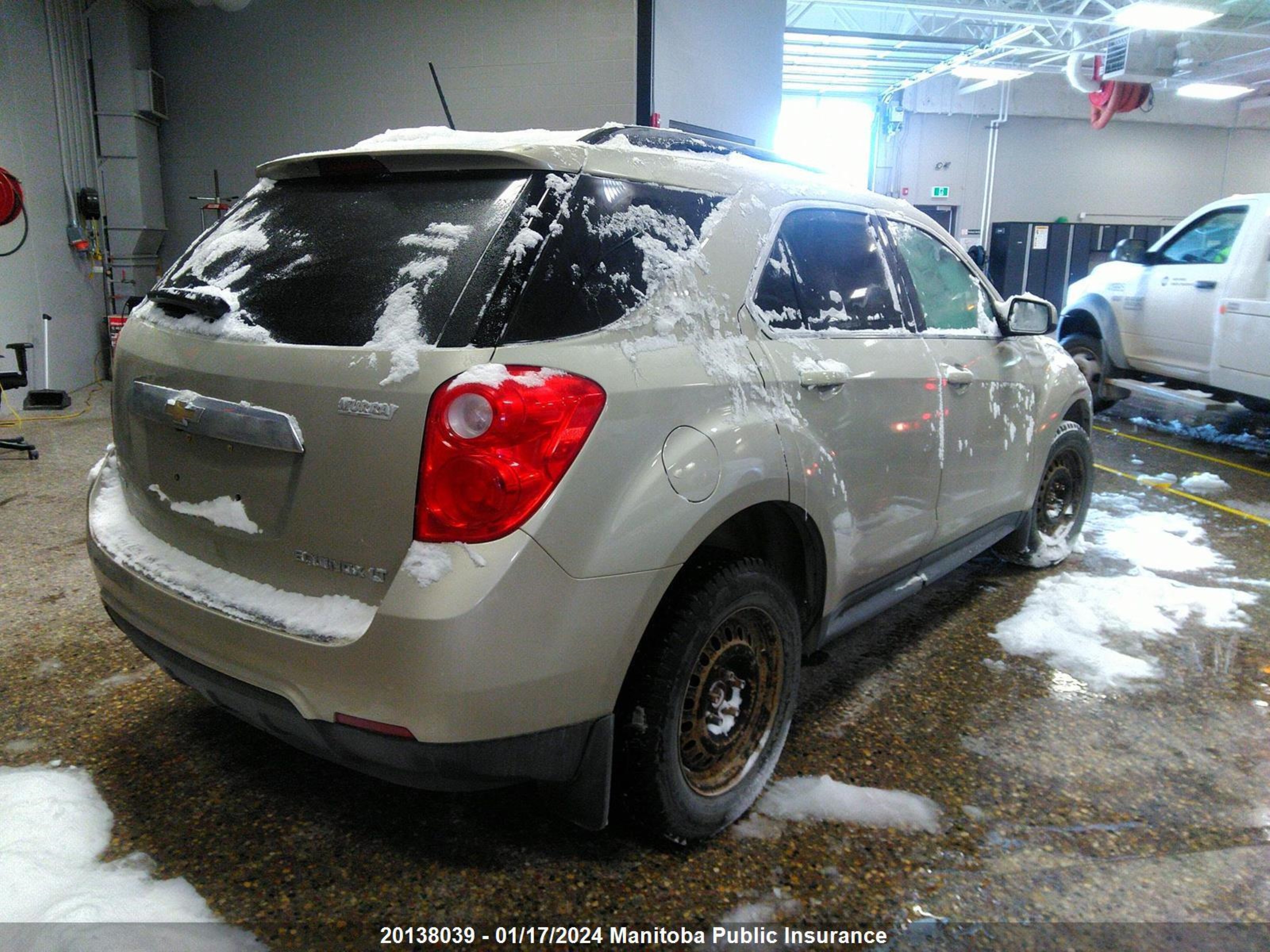 Photo 3 VIN: 2GNFLFEK4F6368915 - CHEVROLET EQUINOX 