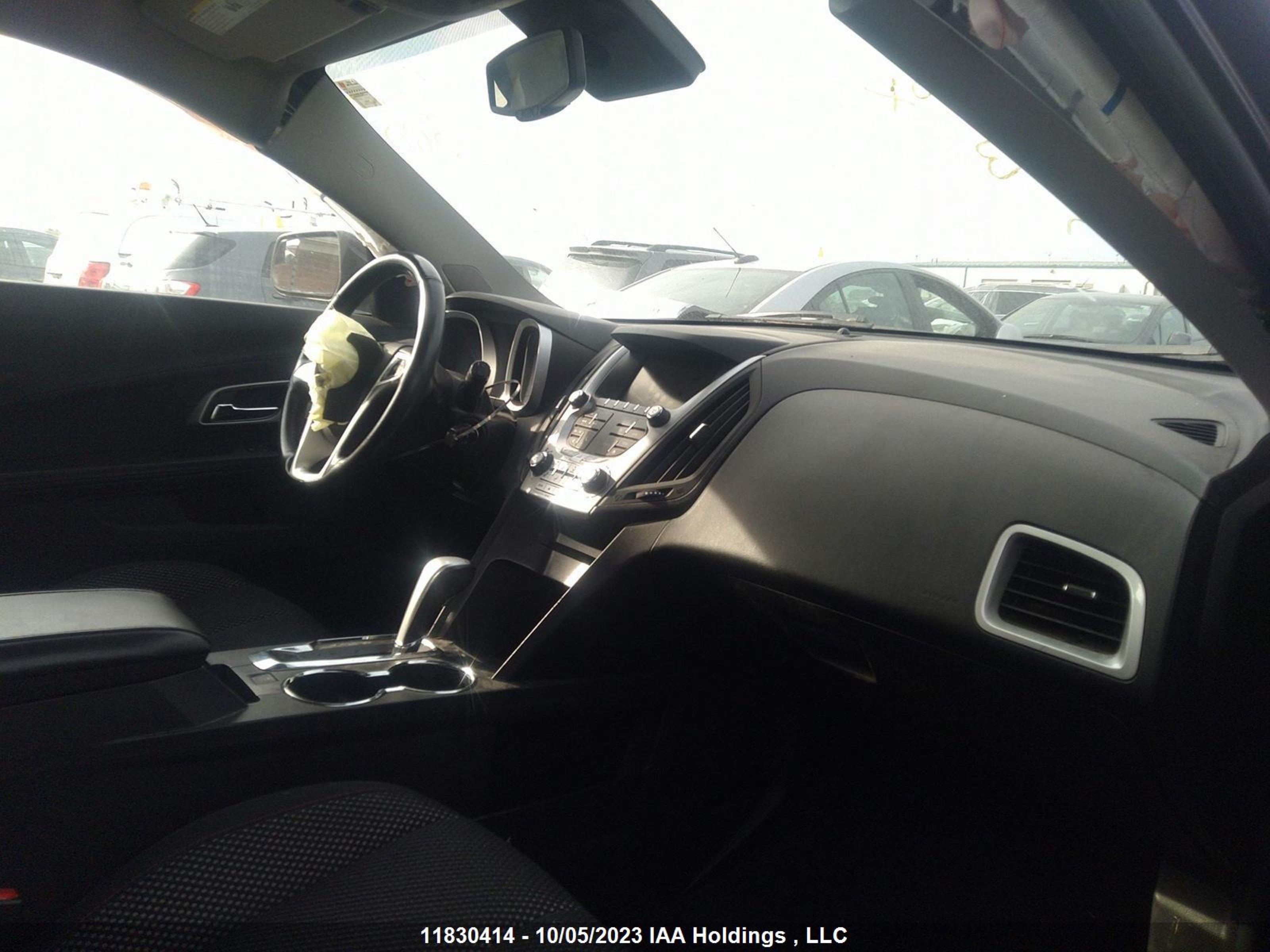 Photo 4 VIN: 2GNFLFEK7E6216433 - CHEVROLET EQUINOX 