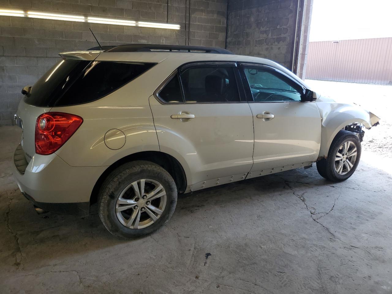 Photo 2 VIN: 2GNFLGE34E6333255 - CHEVROLET EQUINOX 