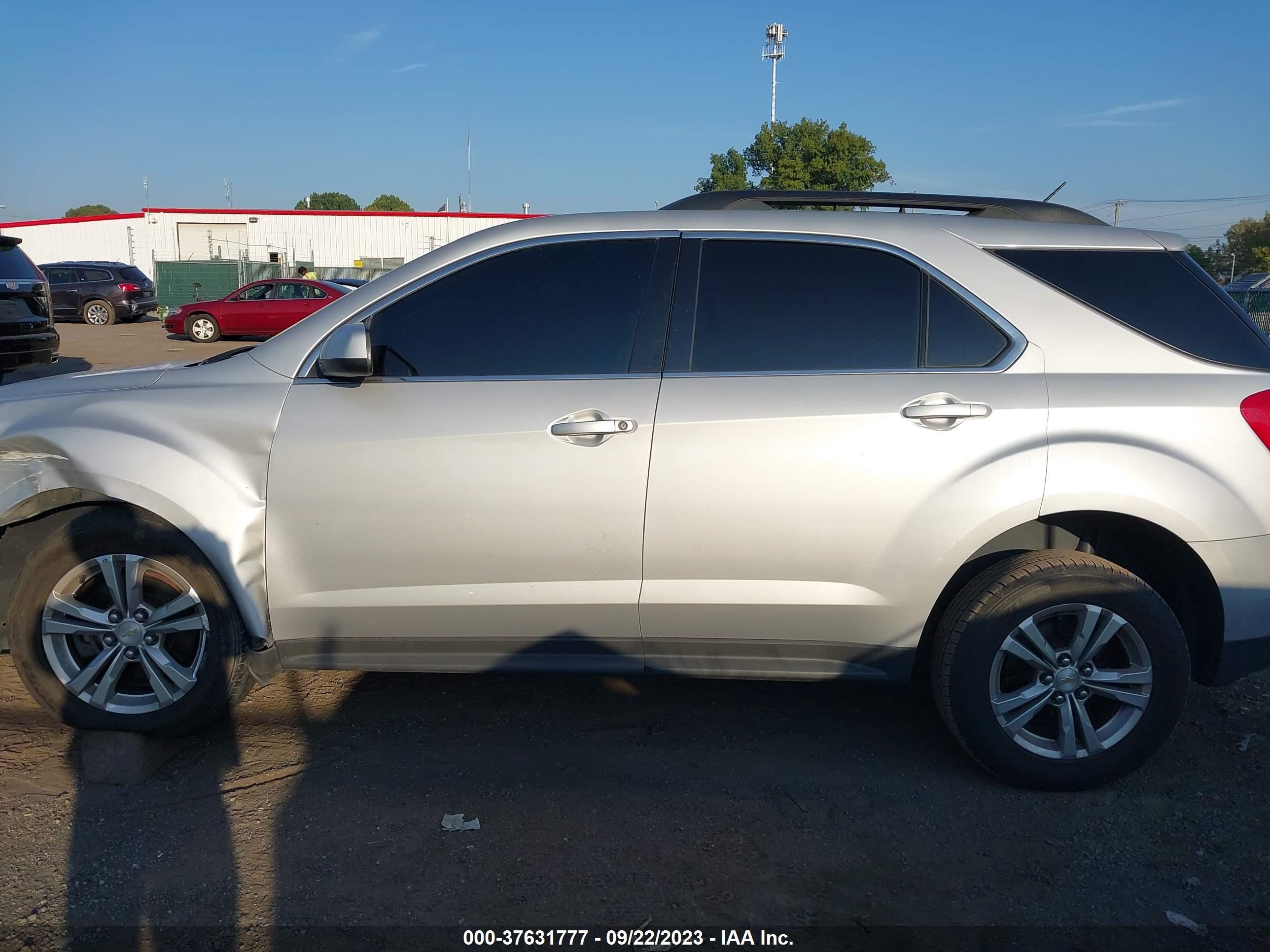 Photo 13 VIN: 2GNFLGE3XE6260098 - CHEVROLET EQUINOX 