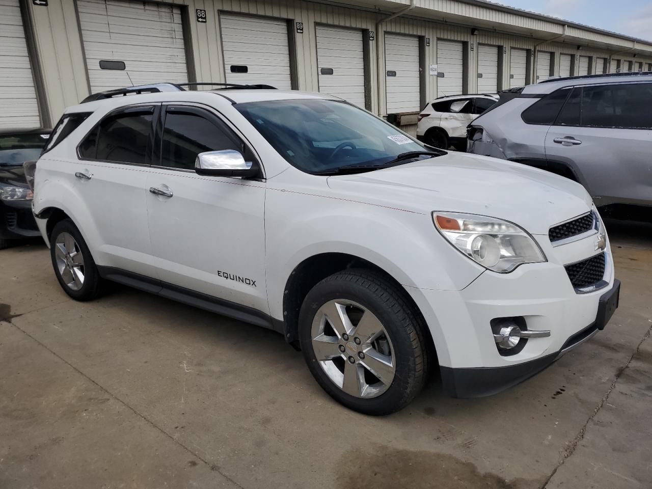 Photo 3 VIN: 2GNFLGE54C6118375 - CHEVROLET EQUINOX 