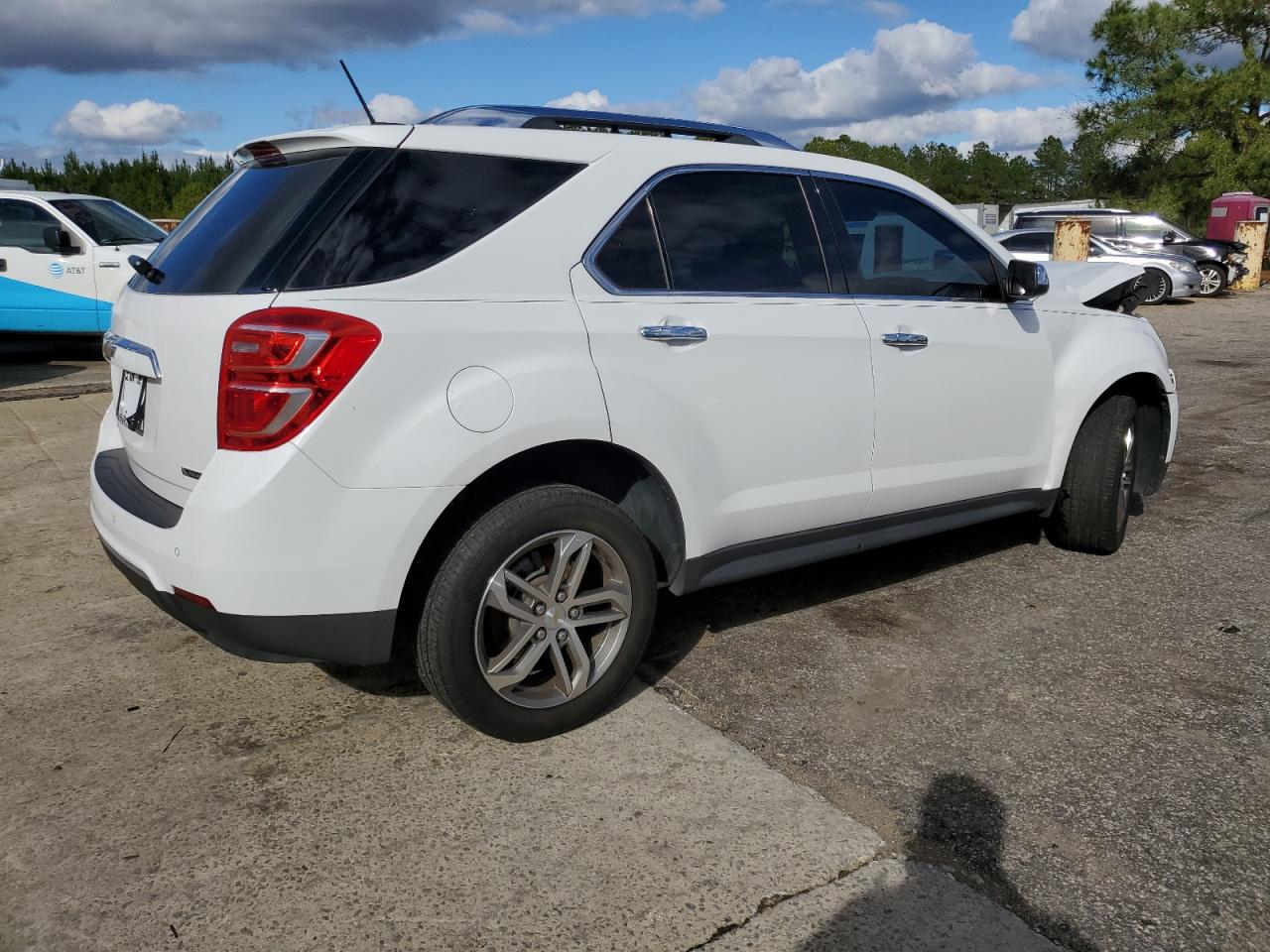 Photo 2 VIN: 2GNFLGEK2H6165899 - CHEVROLET EQUINOX 