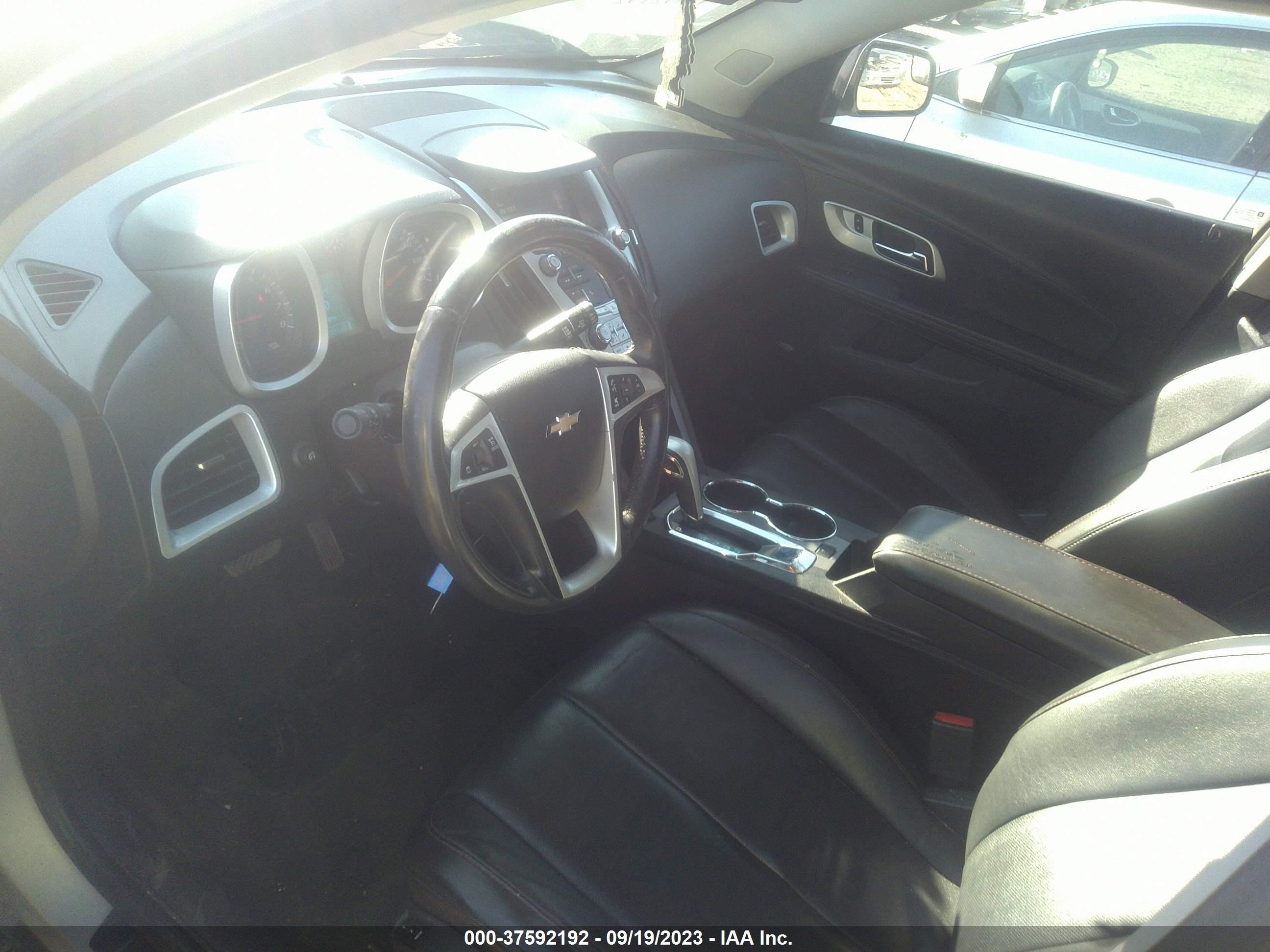 Photo 4 VIN: 2GNFLGEK5C6276486 - CHEVROLET EQUINOX 