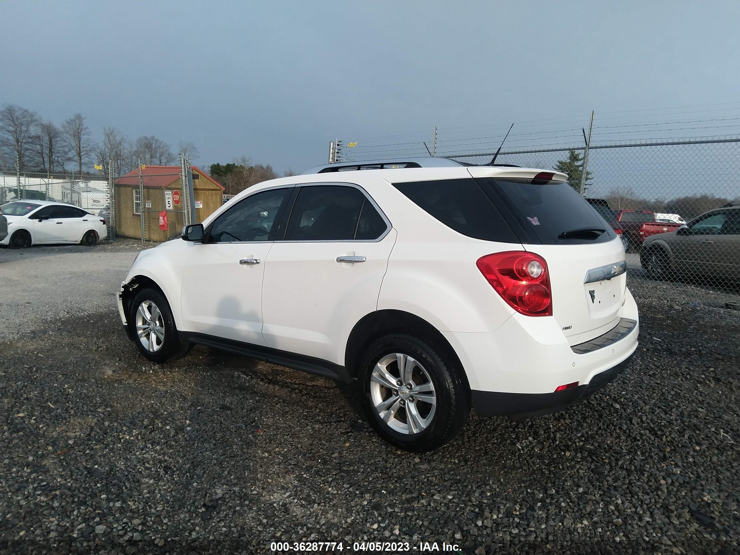 Photo 2 VIN: 2GNFLGEK5D6113998 - CHEVROLET EQUINOX 