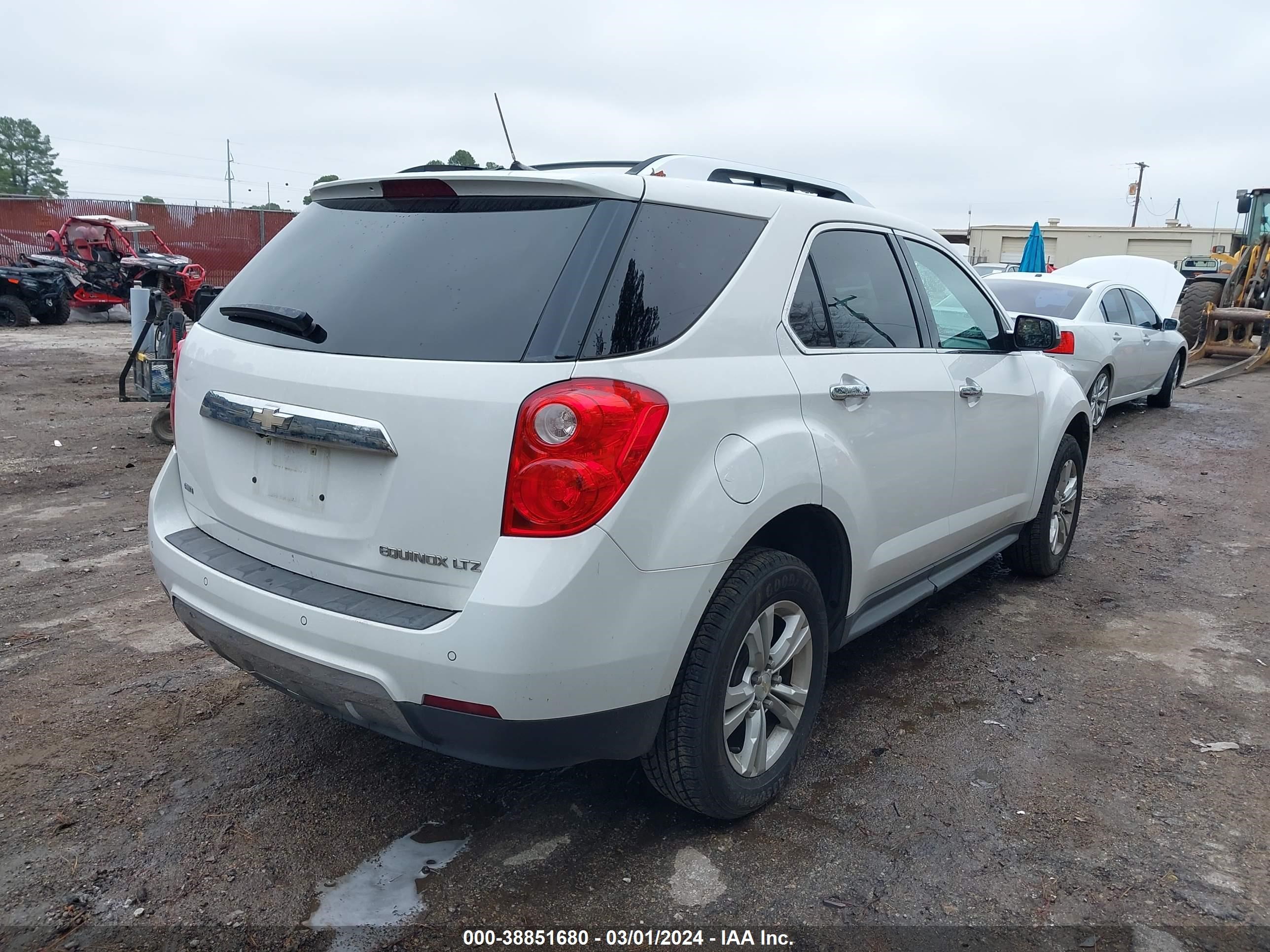 Photo 3 VIN: 2GNFLGEK5D6290292 - CHEVROLET EQUINOX 