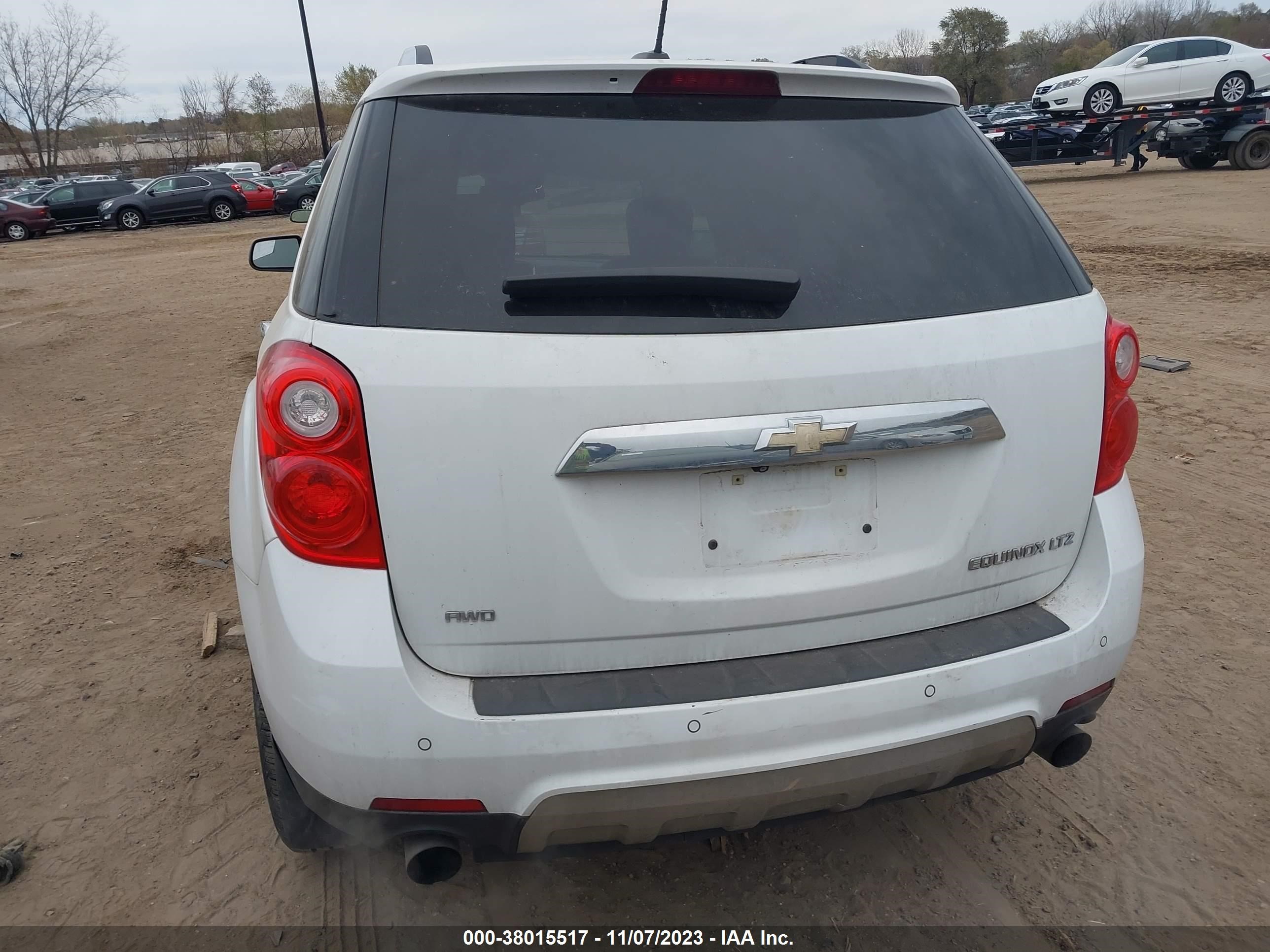 Photo 15 VIN: 2GNFLHE31F6132548 - CHEVROLET EQUINOX 