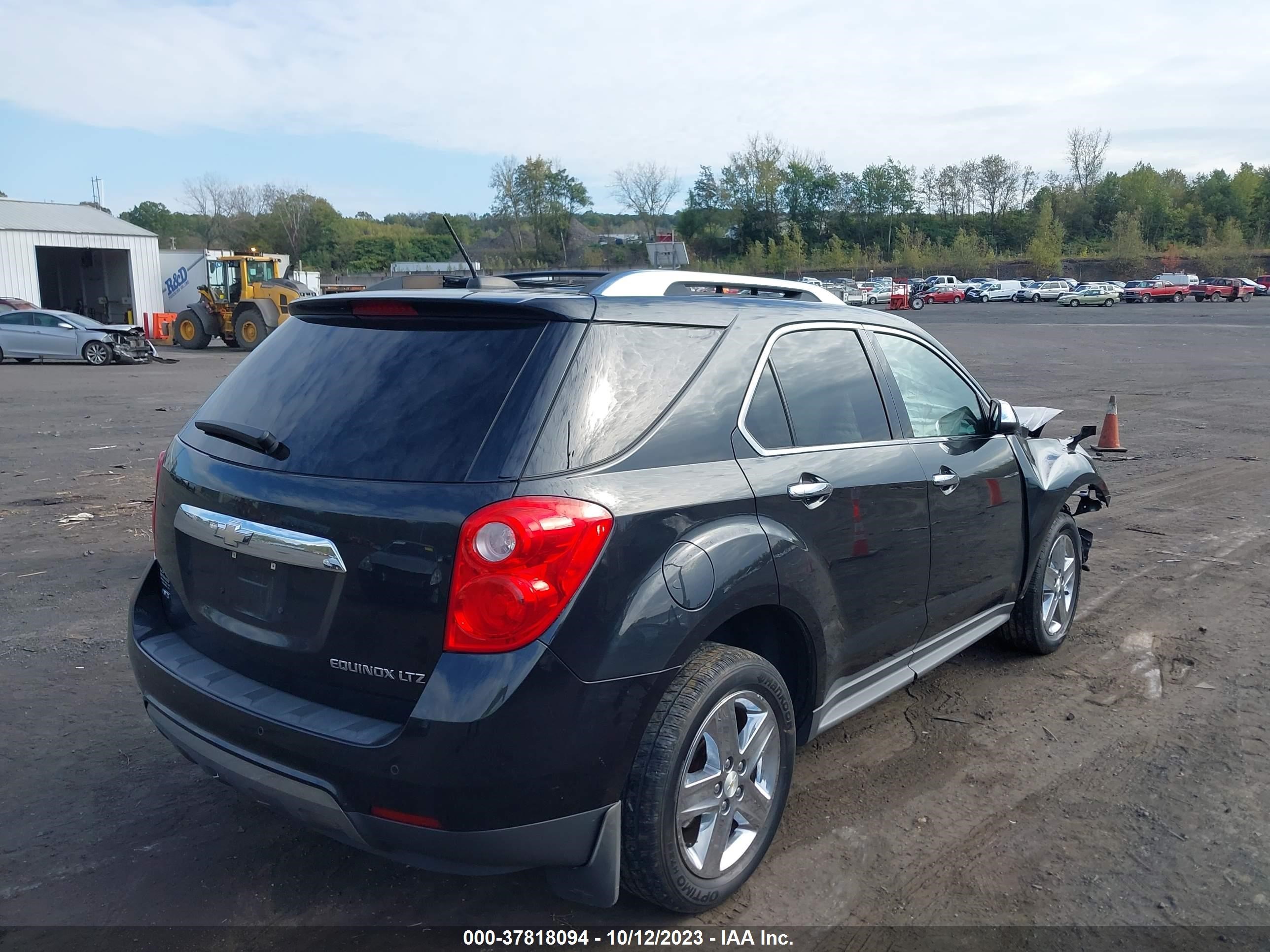 Photo 3 VIN: 2GNFLHEK9F6137679 - CHEVROLET EQUINOX 