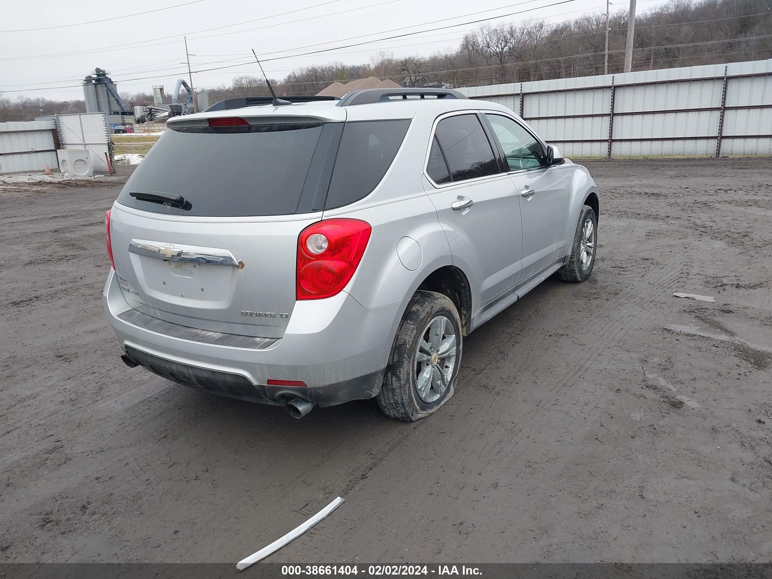 Photo 3 VIN: 2GNFLNE57C6114213 - CHEVROLET EQUINOX 