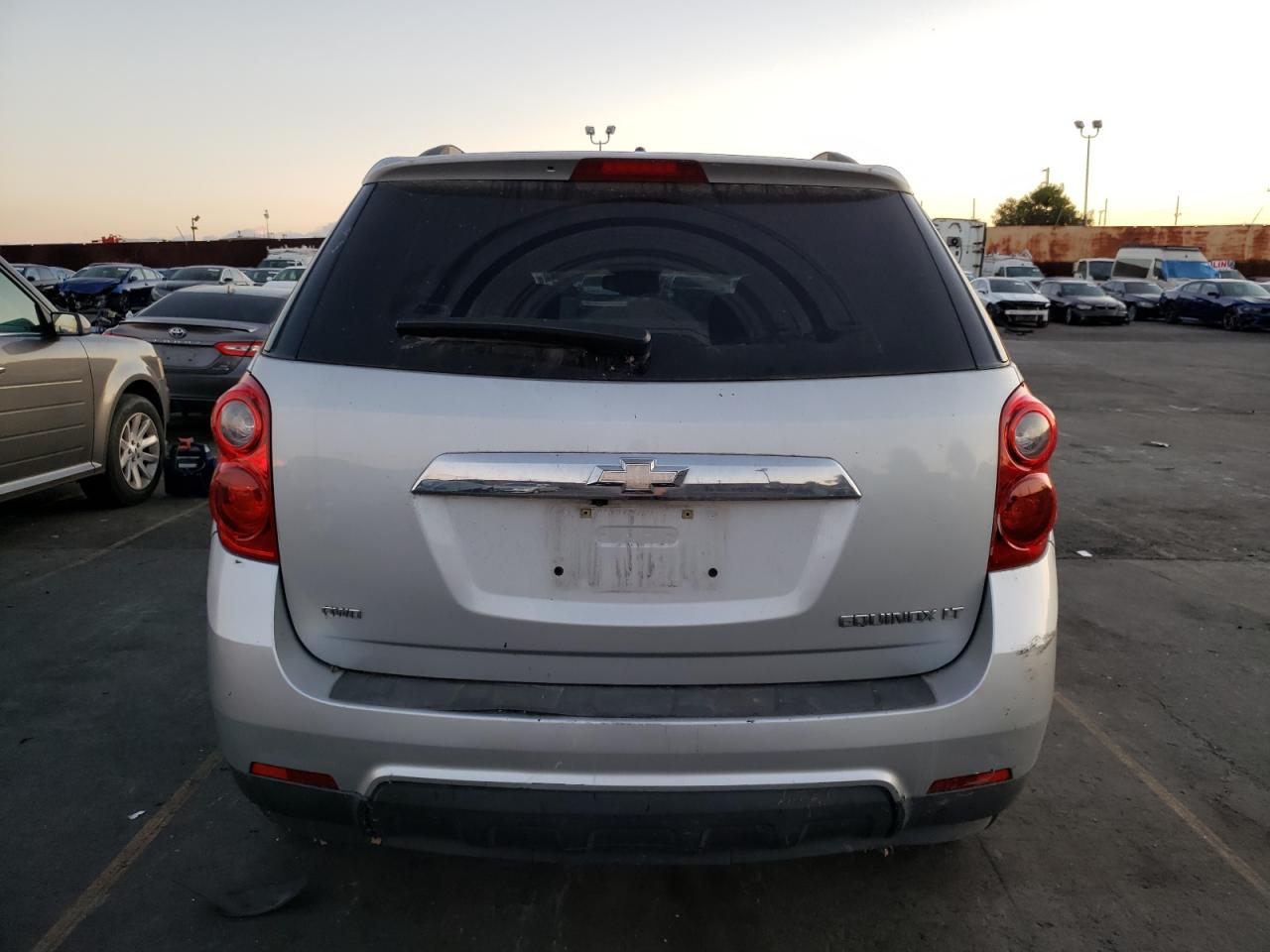 Photo 5 VIN: 2GNFLNEK2D6407203 - CHEVROLET EQUINOX 