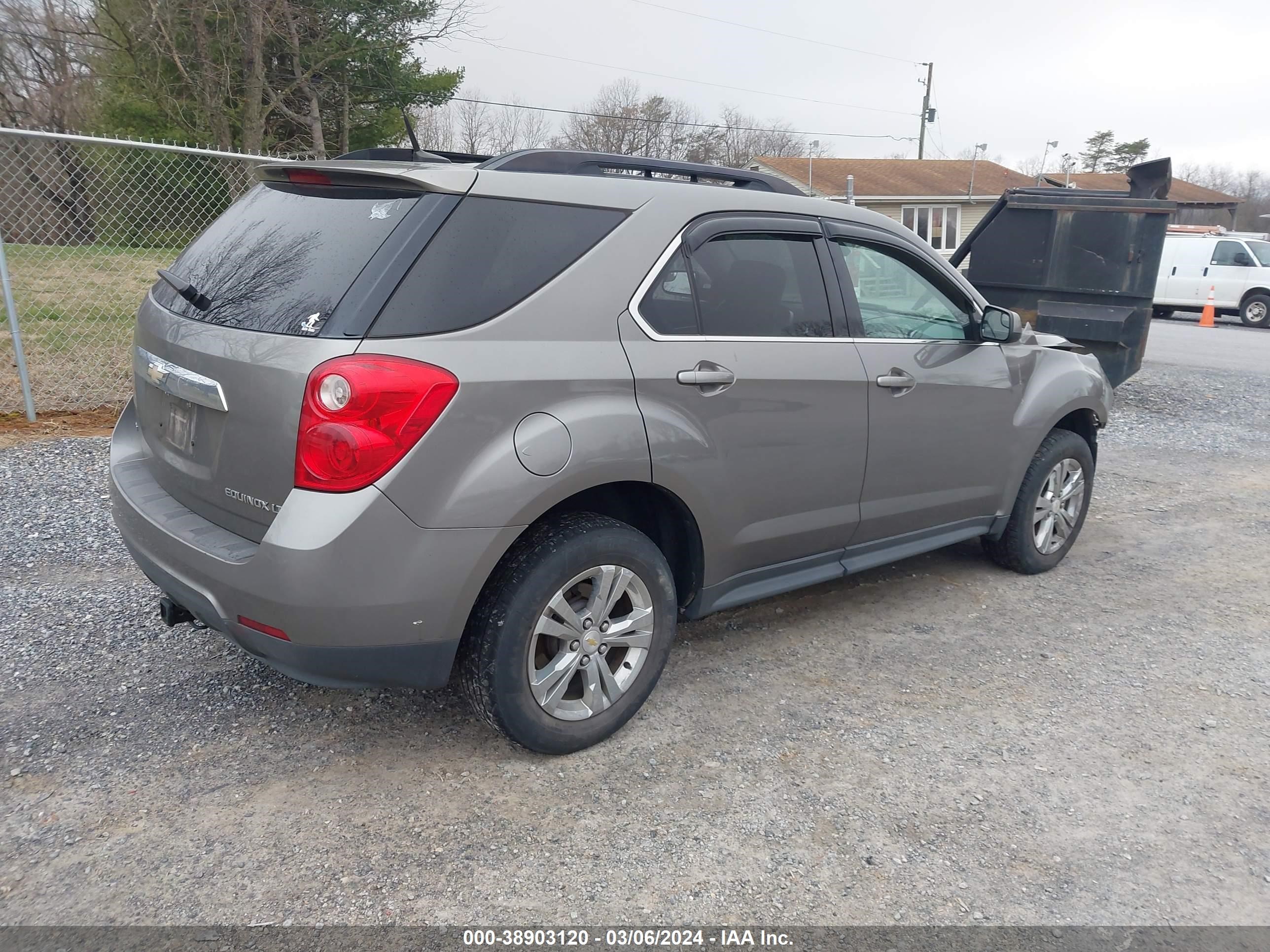 Photo 3 VIN: 2GNFLNEK5C6395384 - CHEVROLET EQUINOX 