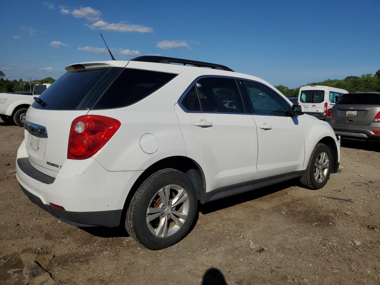 Photo 2 VIN: 2GNFLNEK9D6353415 - CHEVROLET EQUINOX 