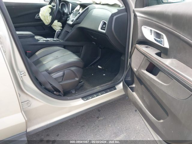 Photo 4 VIN: 2GNFLPE39D6352155 - CHEVROLET EQUINOX 