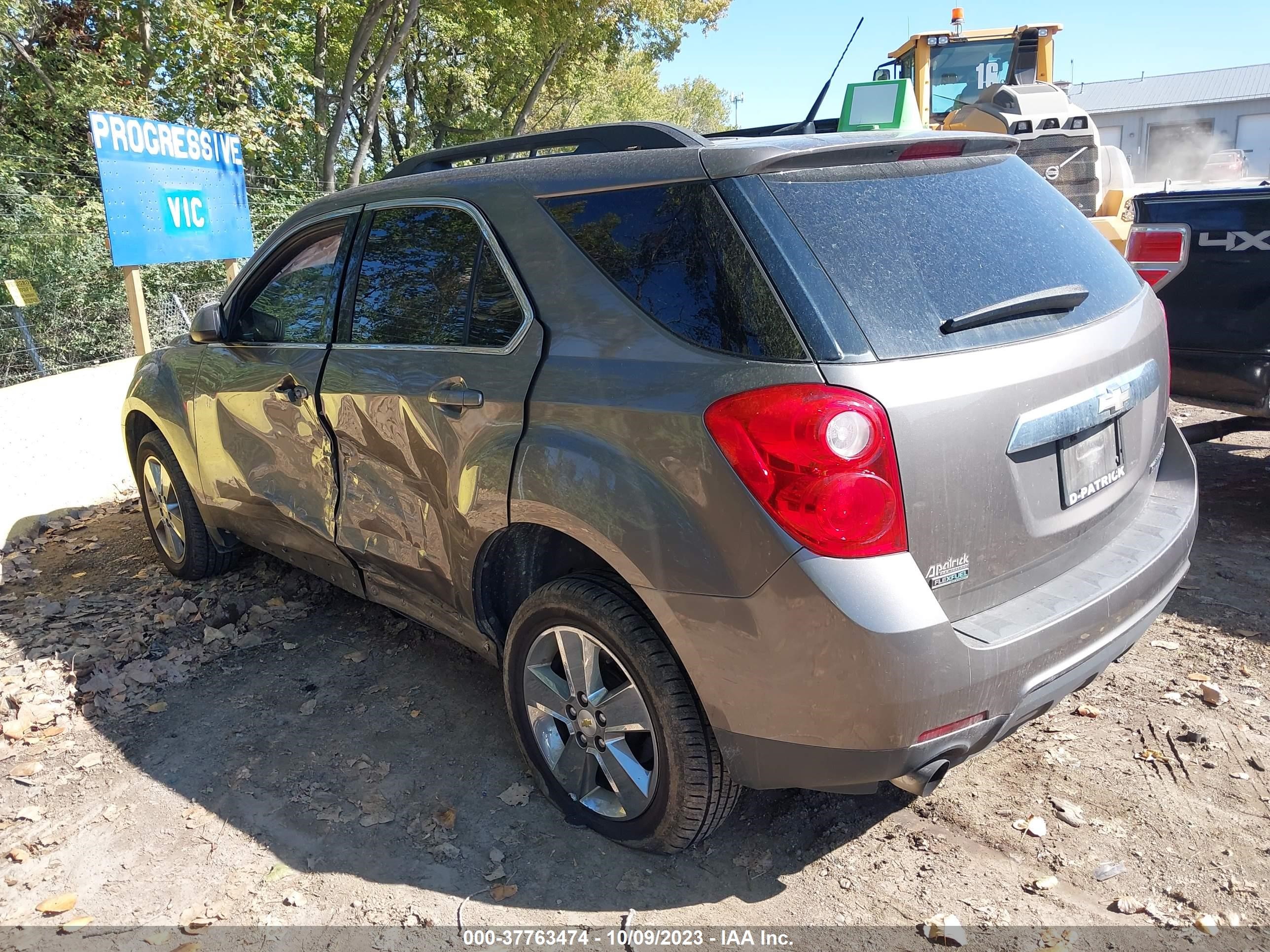 Photo 2 VIN: 2GNFLPE54C6276098 - CHEVROLET EQUINOX 