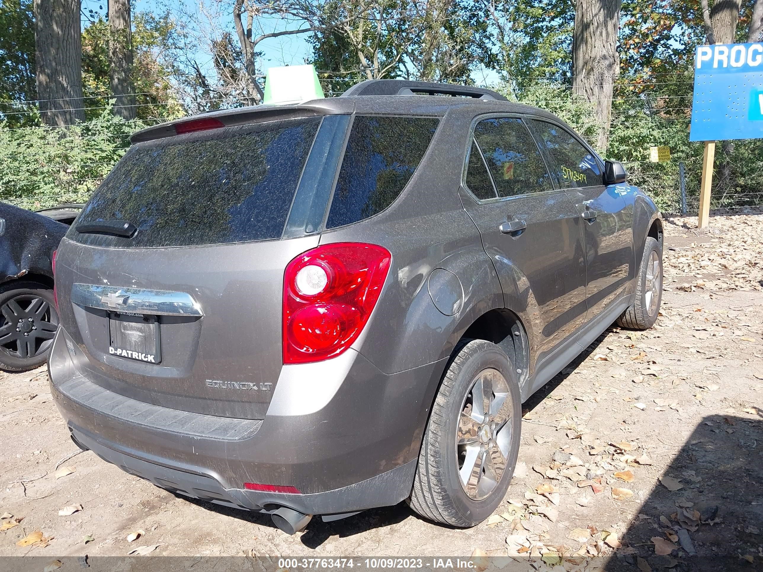 Photo 3 VIN: 2GNFLPE54C6276098 - CHEVROLET EQUINOX 