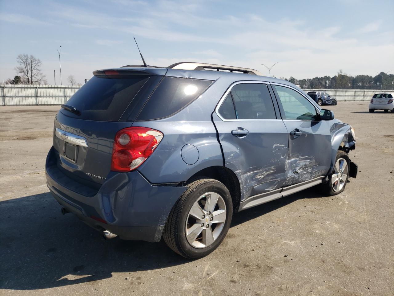 Photo 2 VIN: 2GNFLPE5XC6279958 - CHEVROLET EQUINOX 