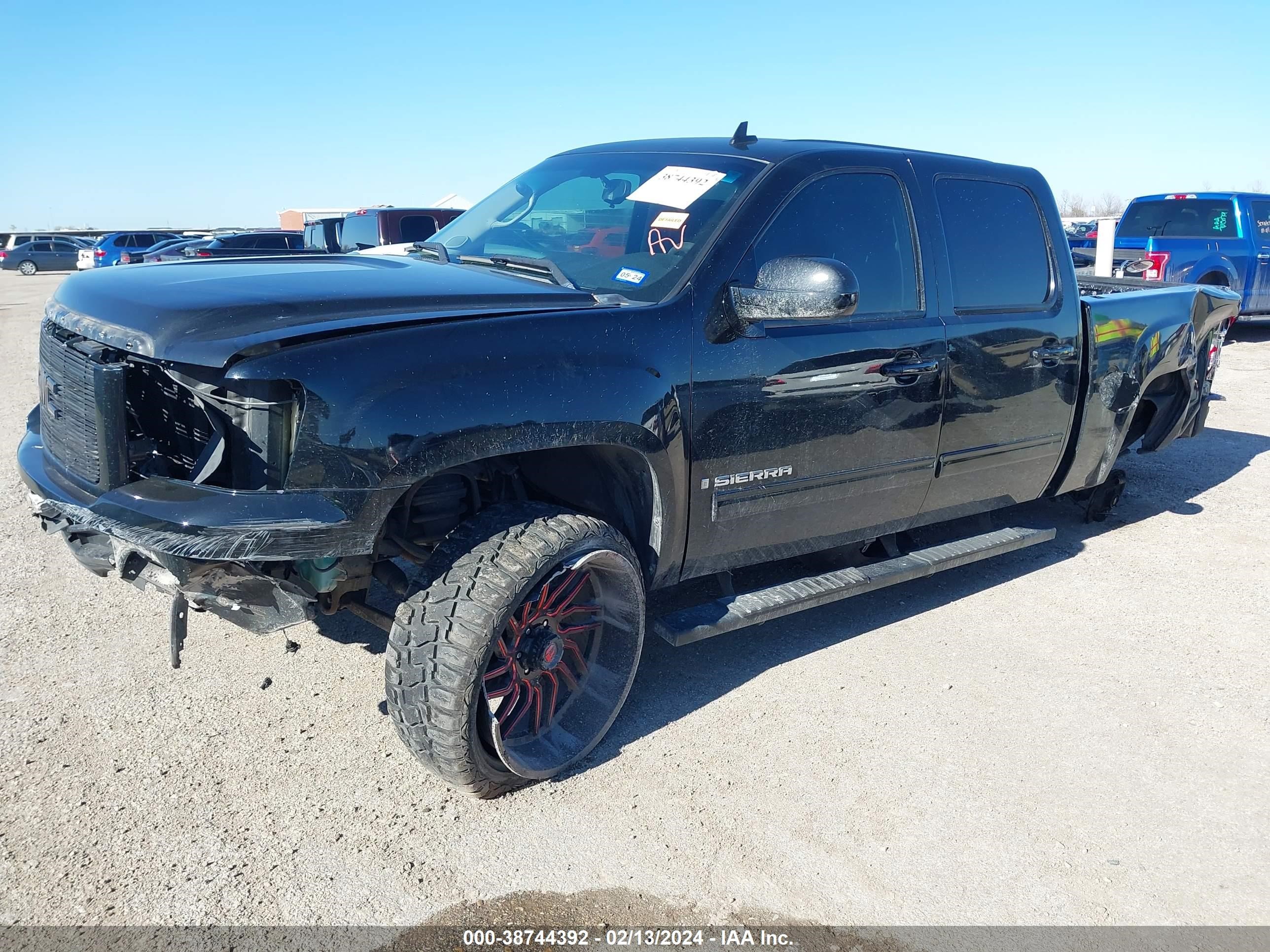 Photo 1 VIN: 2GTEC13C281334250 - GMC SIERRA 