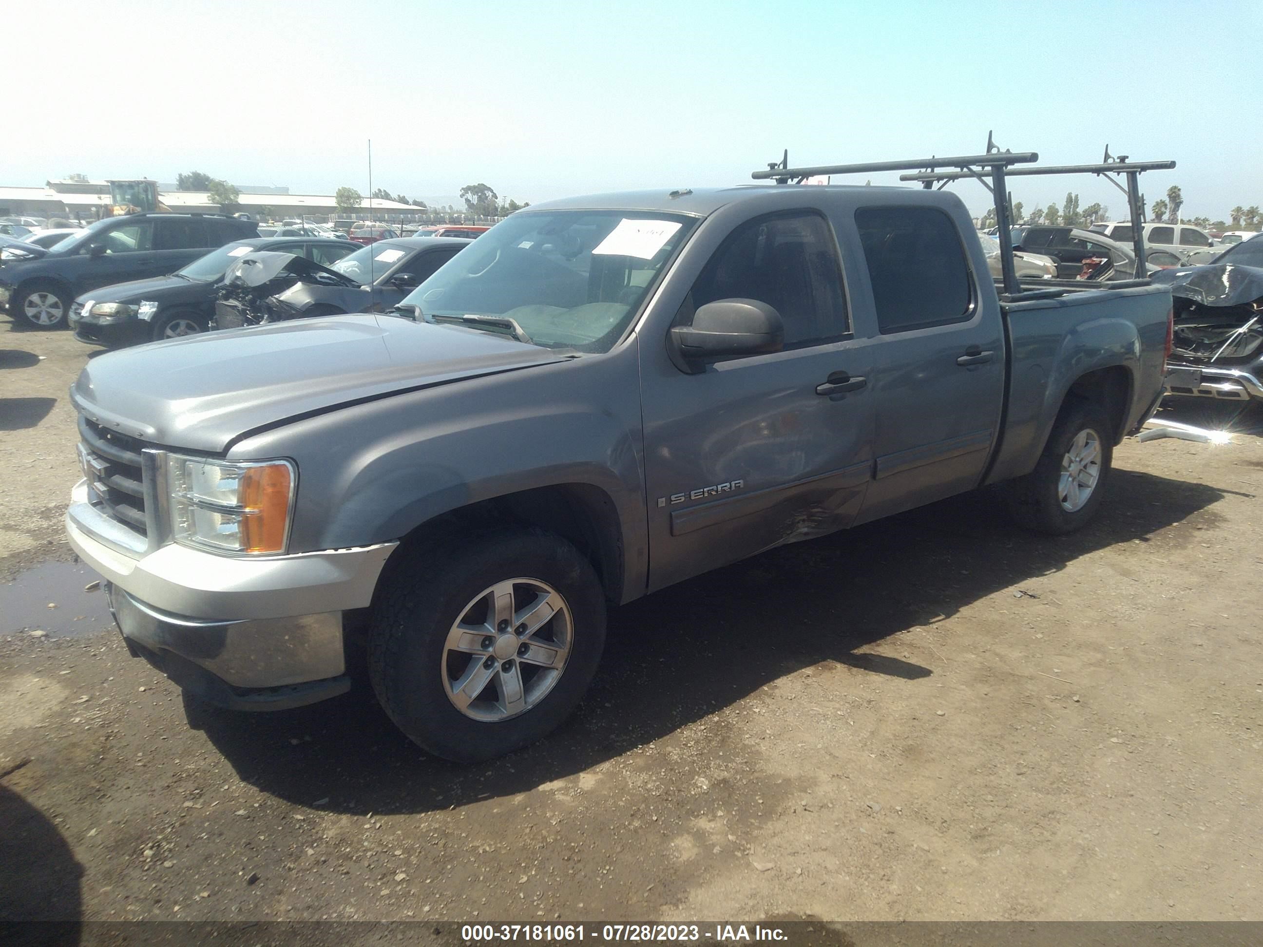 Photo 1 VIN: 2GTEC13C371558691 - GMC SIERRA 