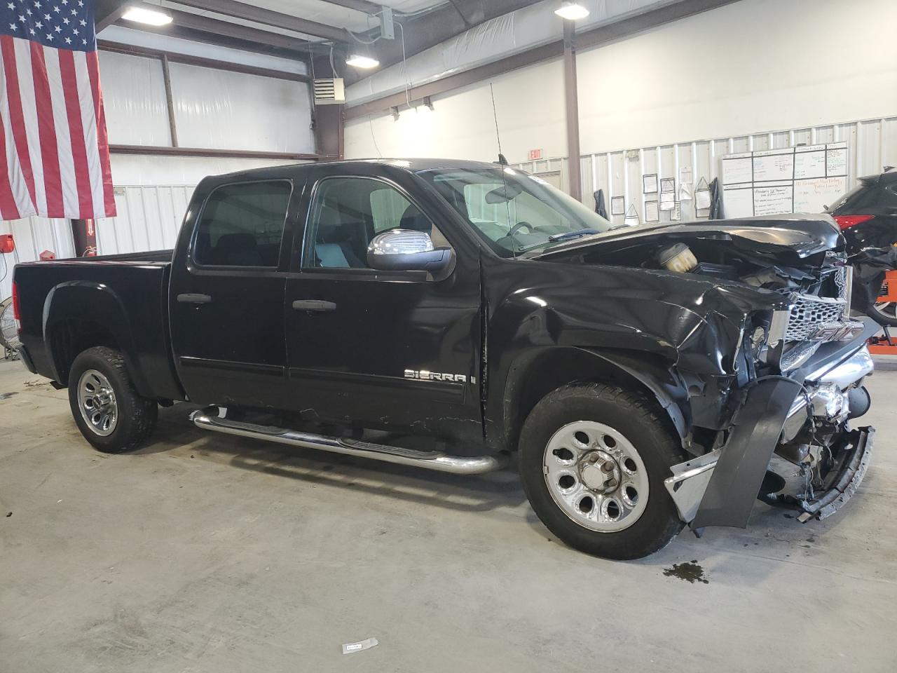 Photo 3 VIN: 2GTEC13C781157145 - GMC SIERRA 