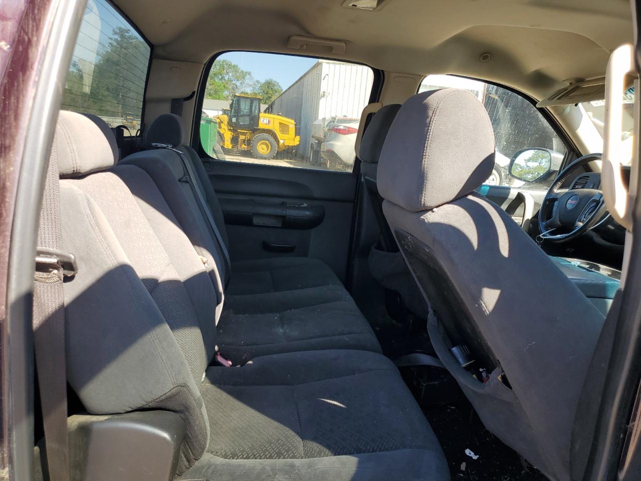 Photo 9 VIN: 2GTEC13J281113178 - GMC SIERRA 