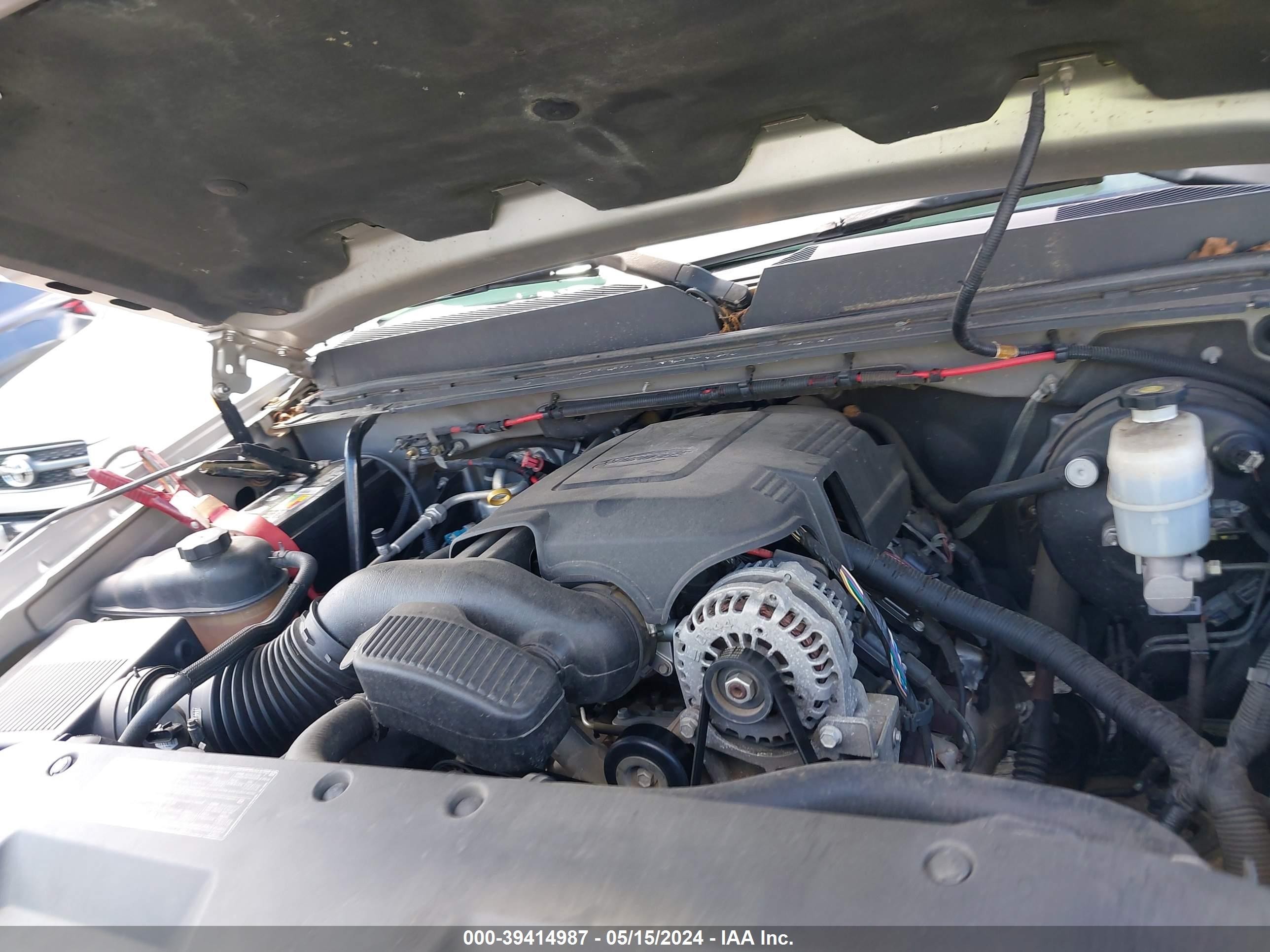 Photo 9 VIN: 2GTEC13J281187698 - GMC SIERRA 