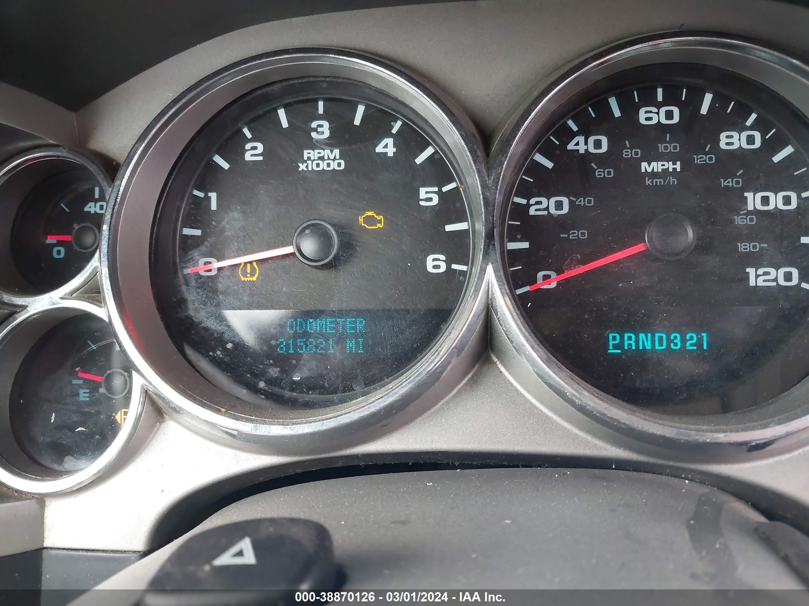 Photo 6 VIN: 2GTEC13J381133293 - GMC SIERRA 