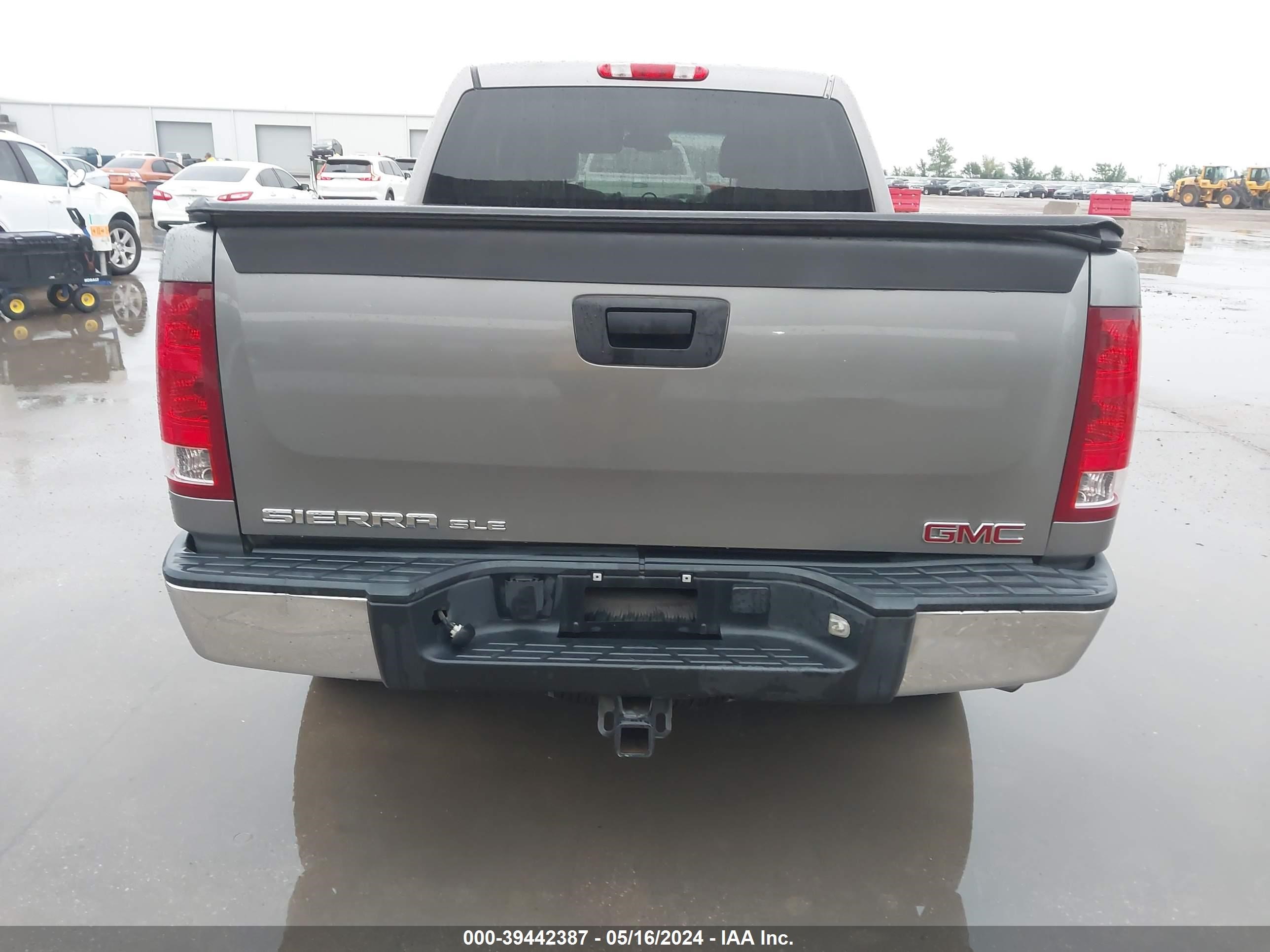 Photo 14 VIN: 2GTEC13J571629727 - GMC NULL 