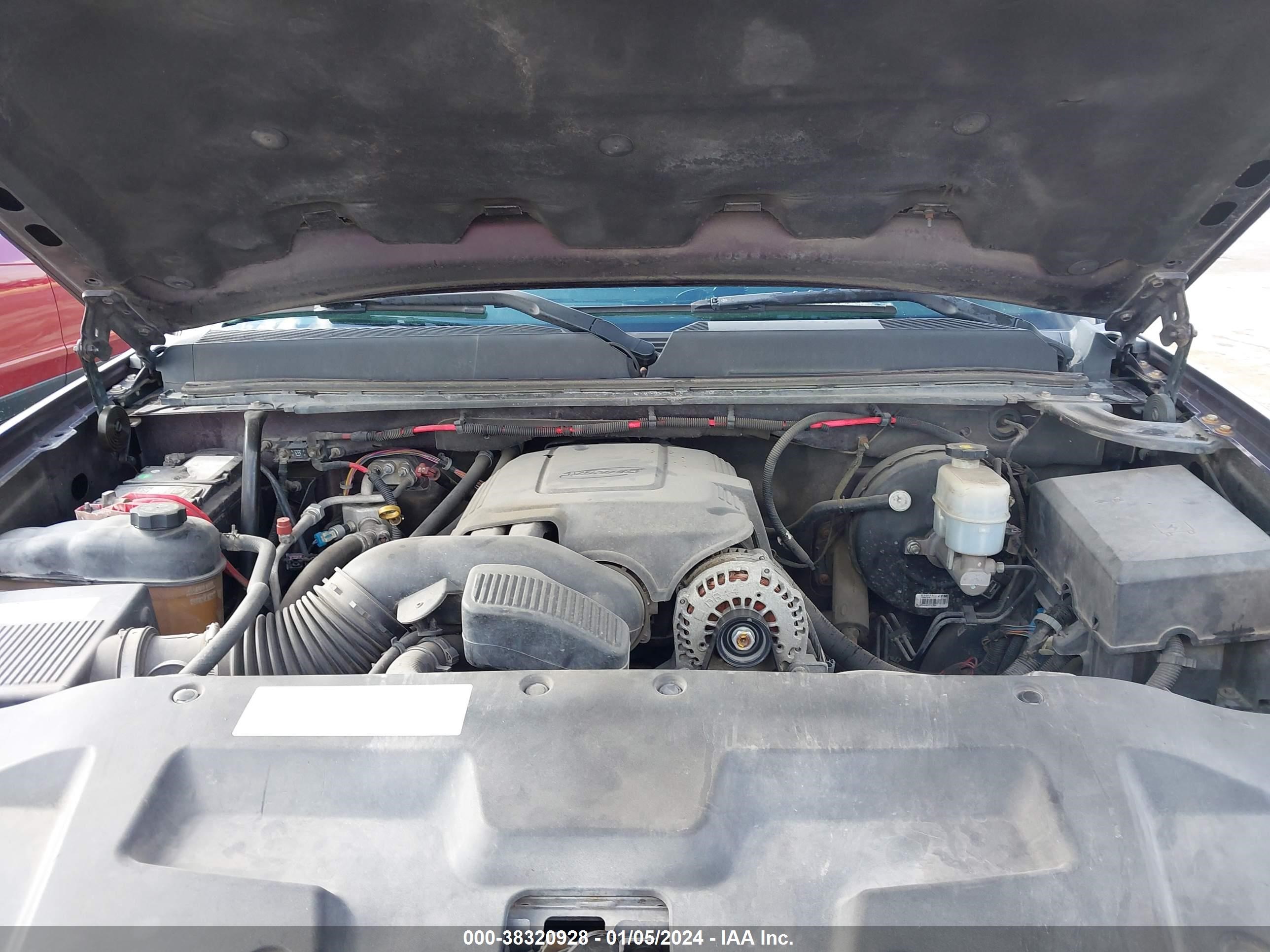 Photo 9 VIN: 2GTEC13J781331634 - GMC SIERRA 