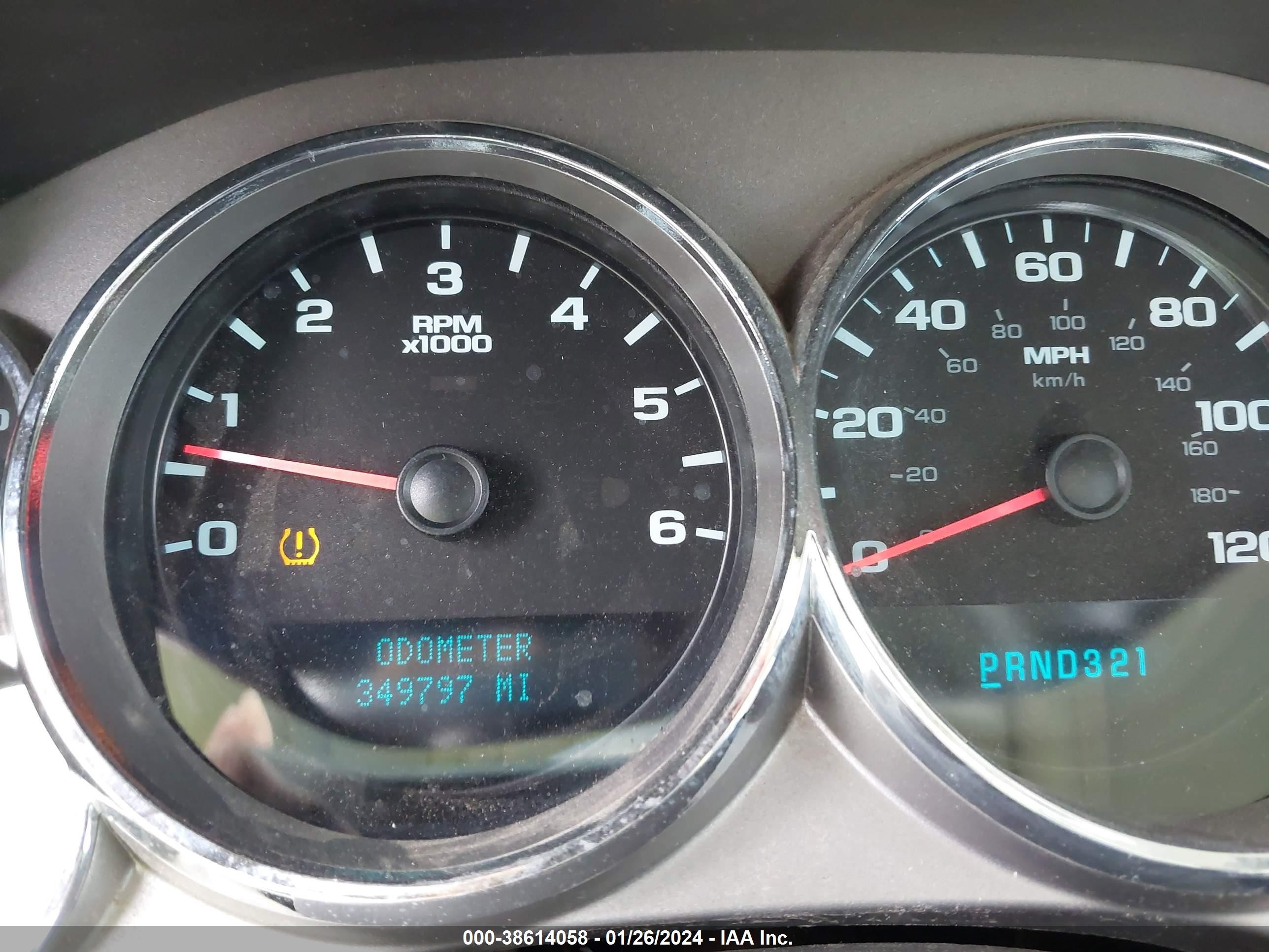 Photo 6 VIN: 2GTEC13J881335109 - GMC SIERRA 