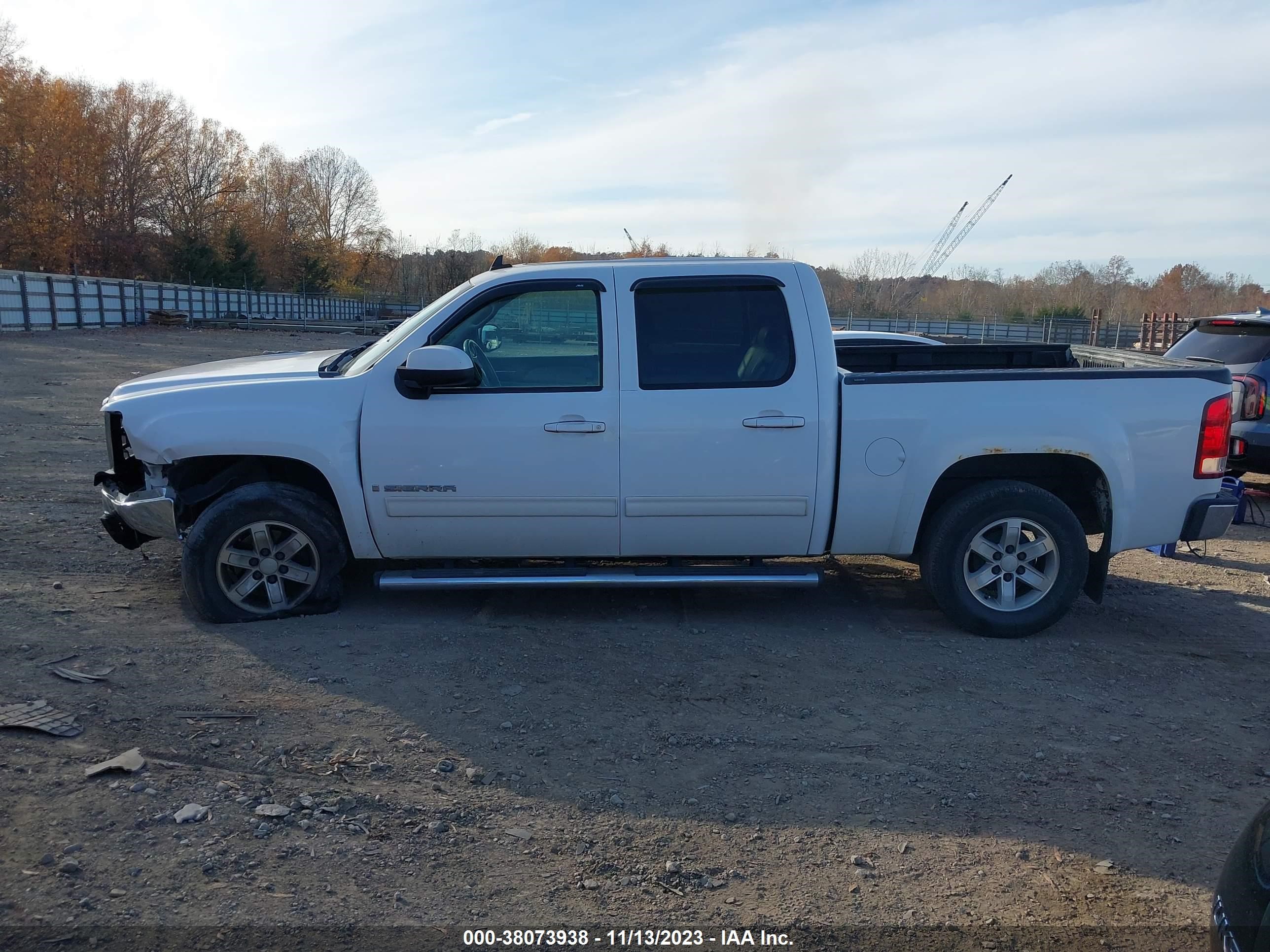 Photo 14 VIN: 2GTEC13J971517898 - GMC SIERRA 