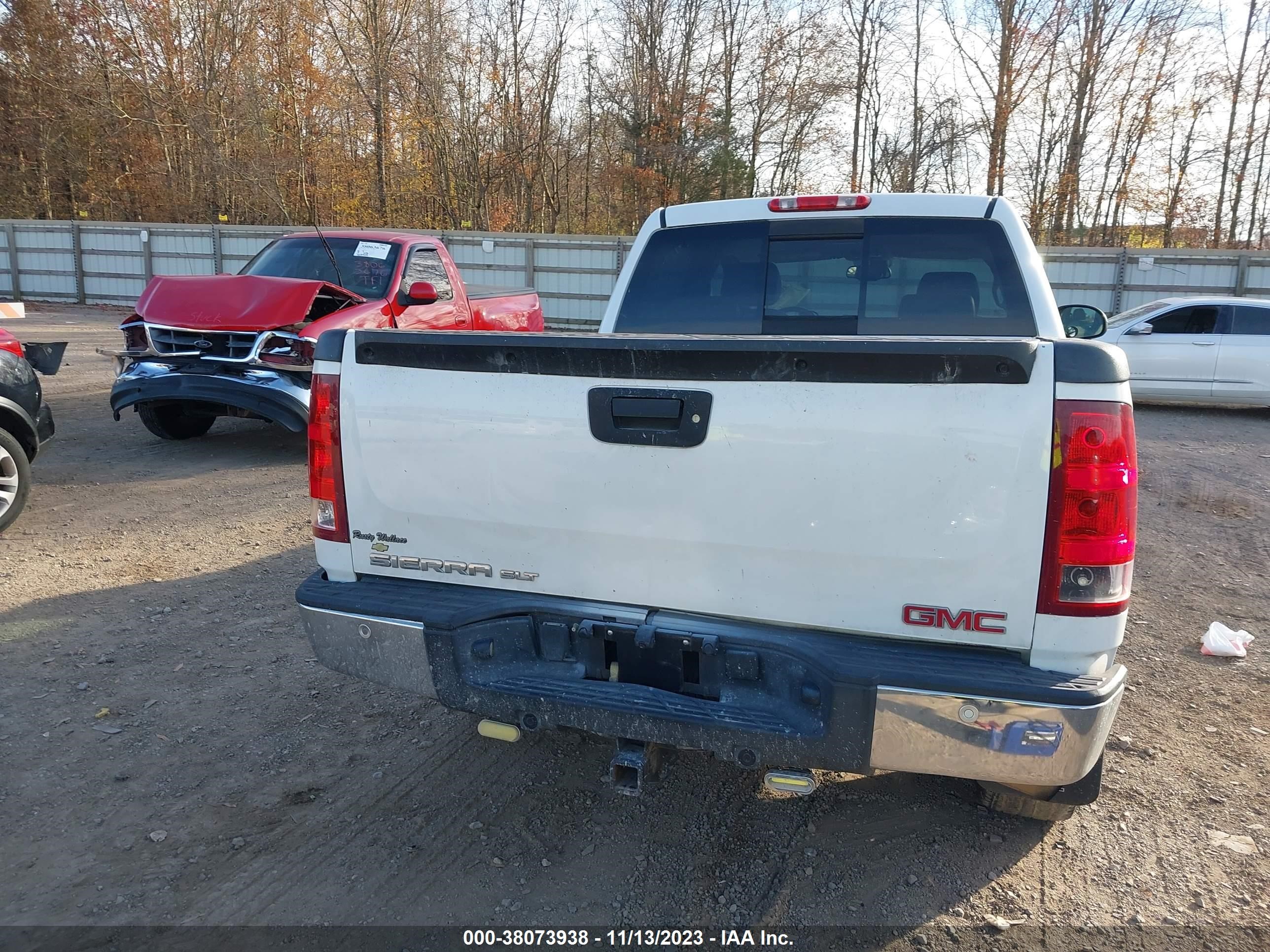 Photo 16 VIN: 2GTEC13J971517898 - GMC SIERRA 