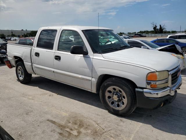 Photo 3 VIN: 2GTEC13T051193612 - GMC NEW SIERRA 