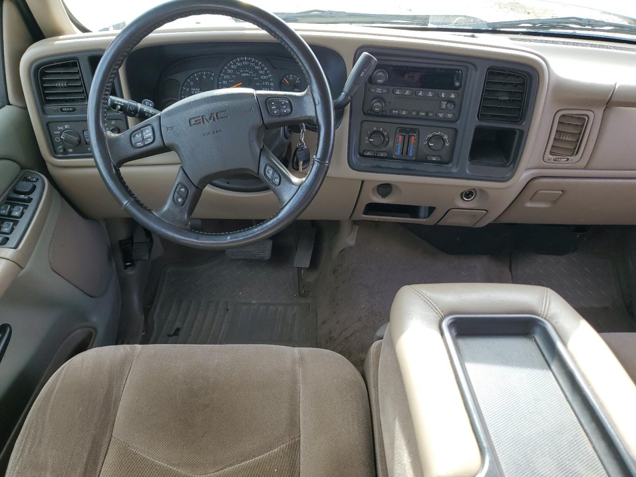 Photo 7 VIN: 2GTEC13T161142718 - GMC SIERRA 