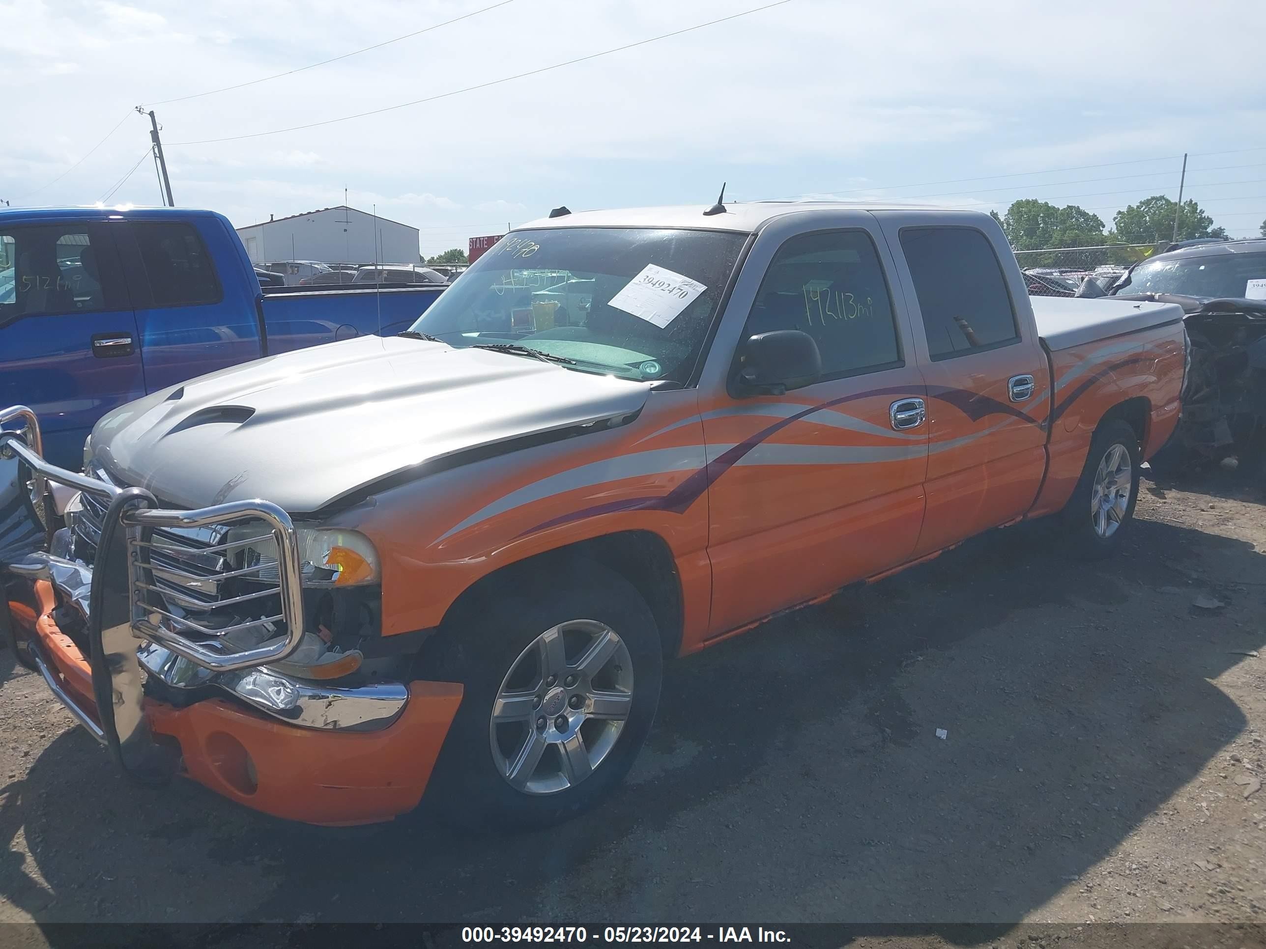 Photo 1 VIN: 2GTEC13T251162832 - GMC NULL 