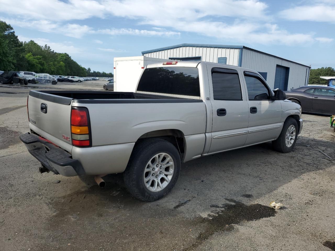 Photo 2 VIN: 2GTEC13T361100499 - GMC SIERRA 