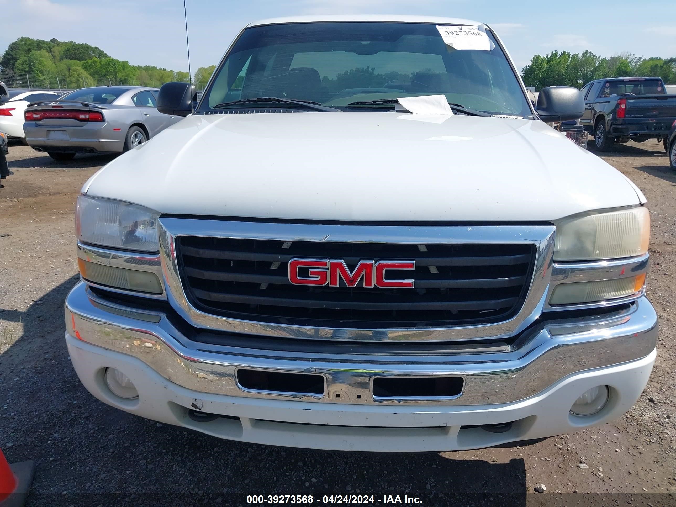 Photo 11 VIN: 2GTEC13T451391934 - GMC SIERRA 