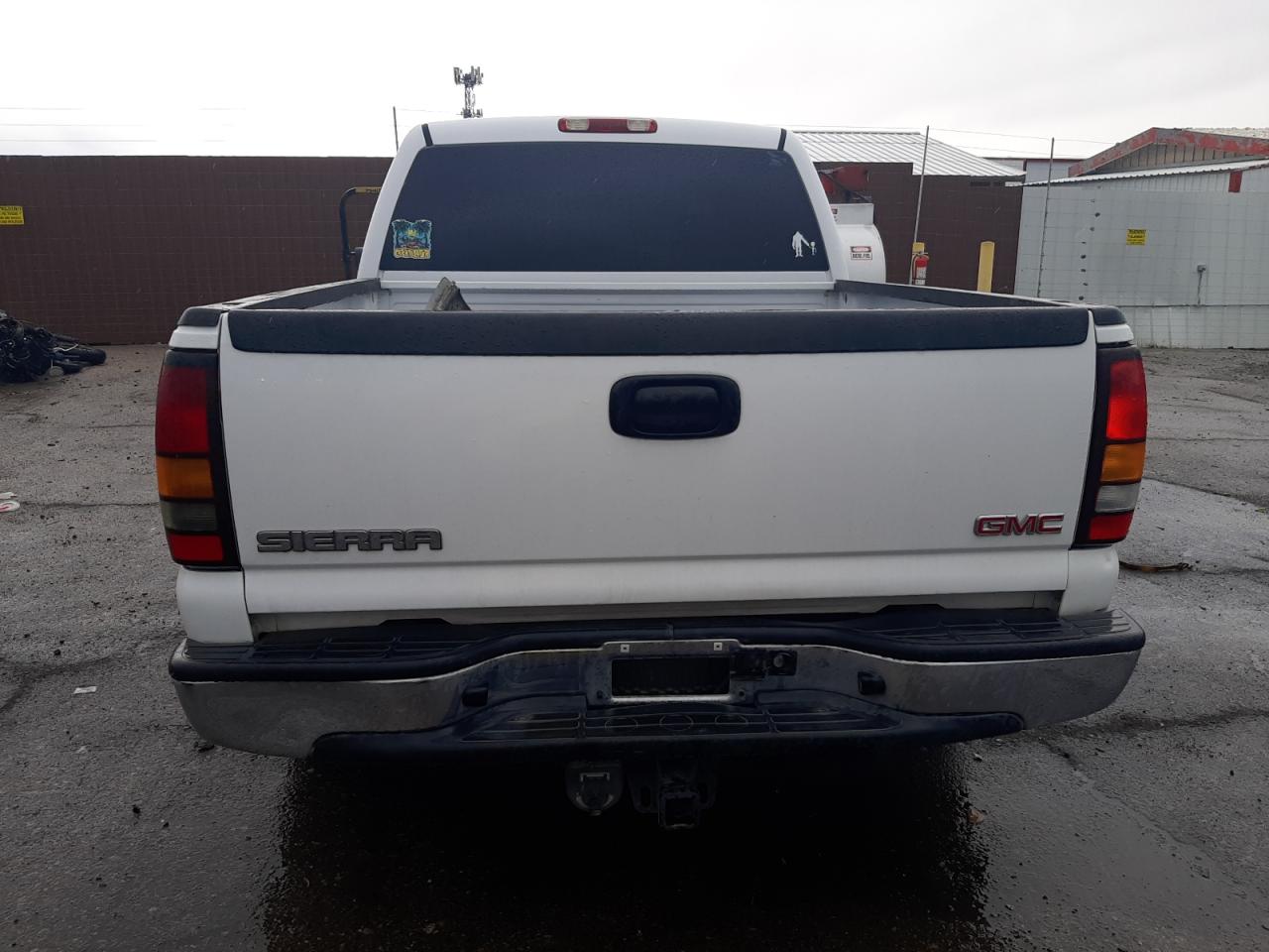 Photo 5 VIN: 2GTEC13T551132059 - GMC SIERRA 