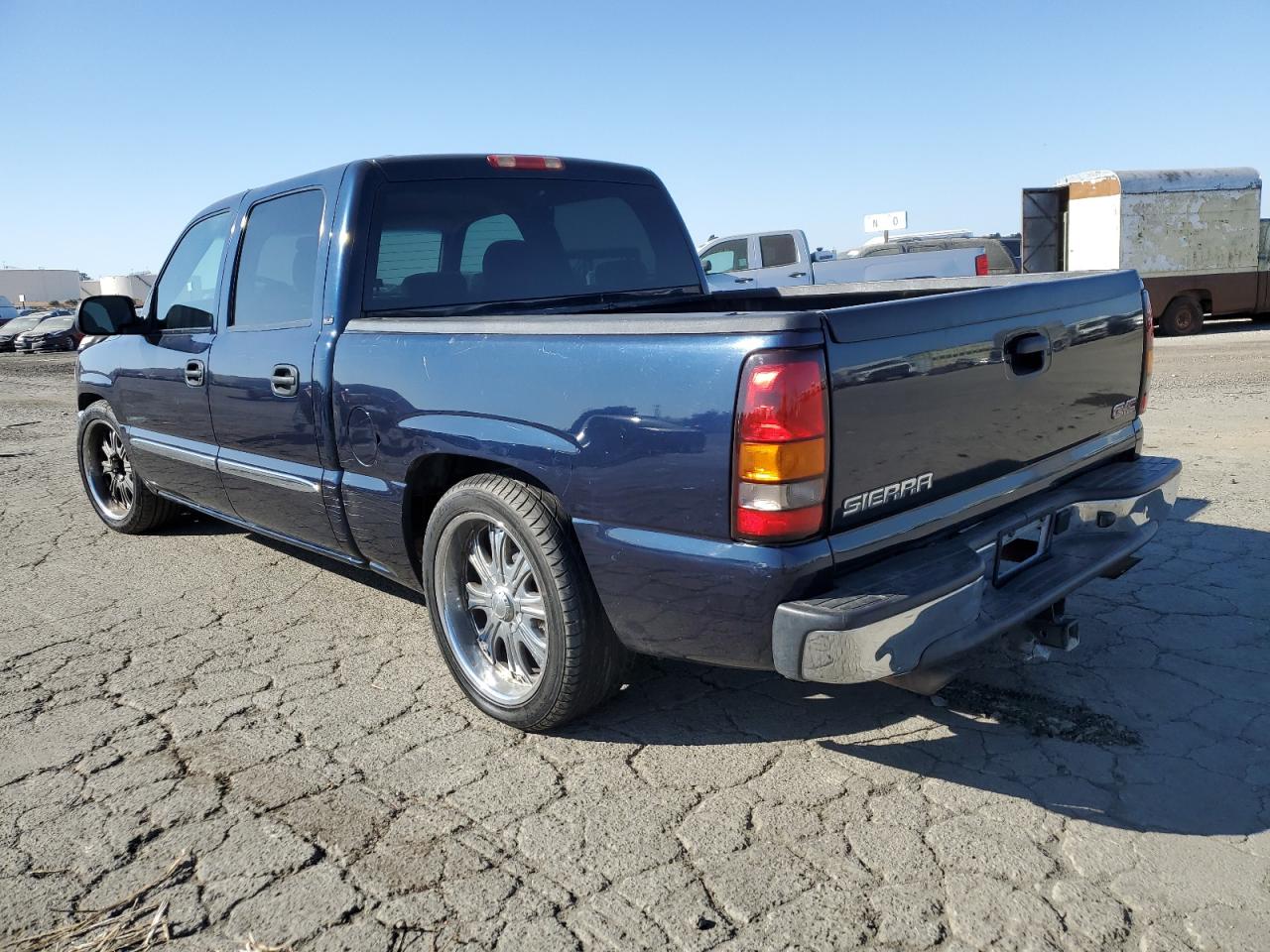 Photo 1 VIN: 2GTEC13T561224919 - GMC SIERRA 