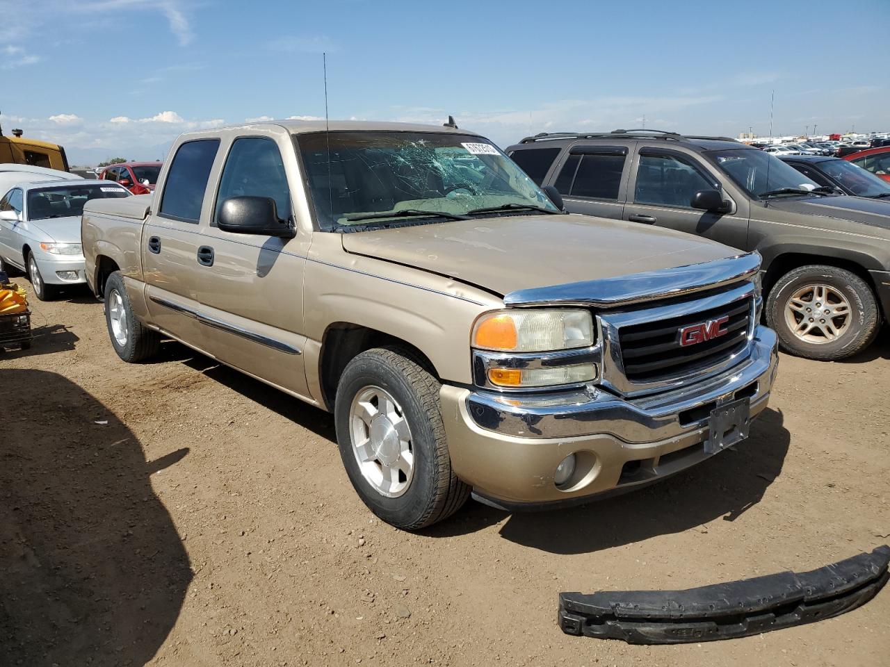 Photo 3 VIN: 2GTEC13T761198470 - GMC SIERRA 