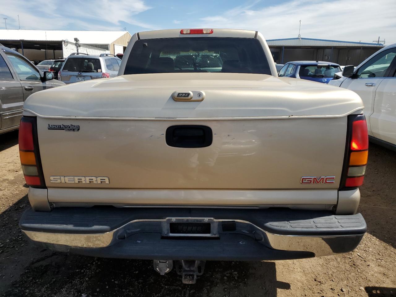 Photo 5 VIN: 2GTEC13T761198470 - GMC SIERRA 