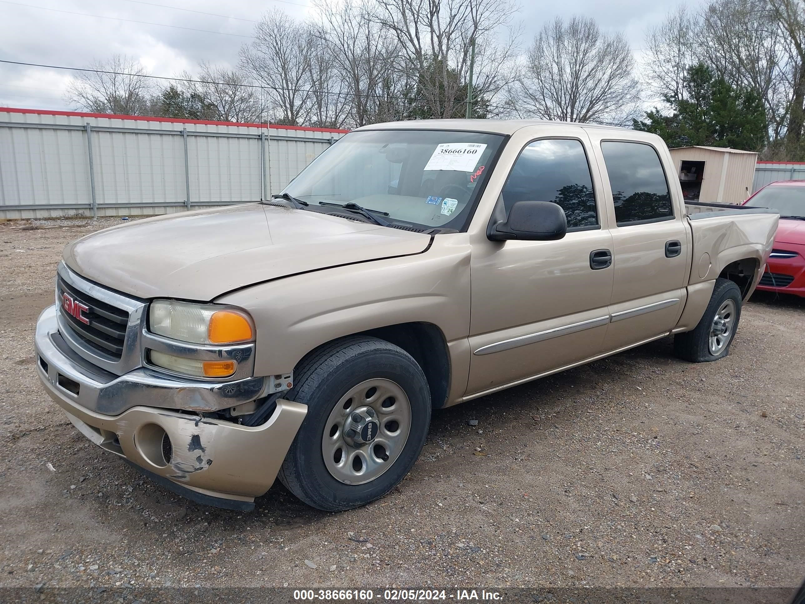 Photo 1 VIN: 2GTEC13T861161766 - GMC SIERRA 