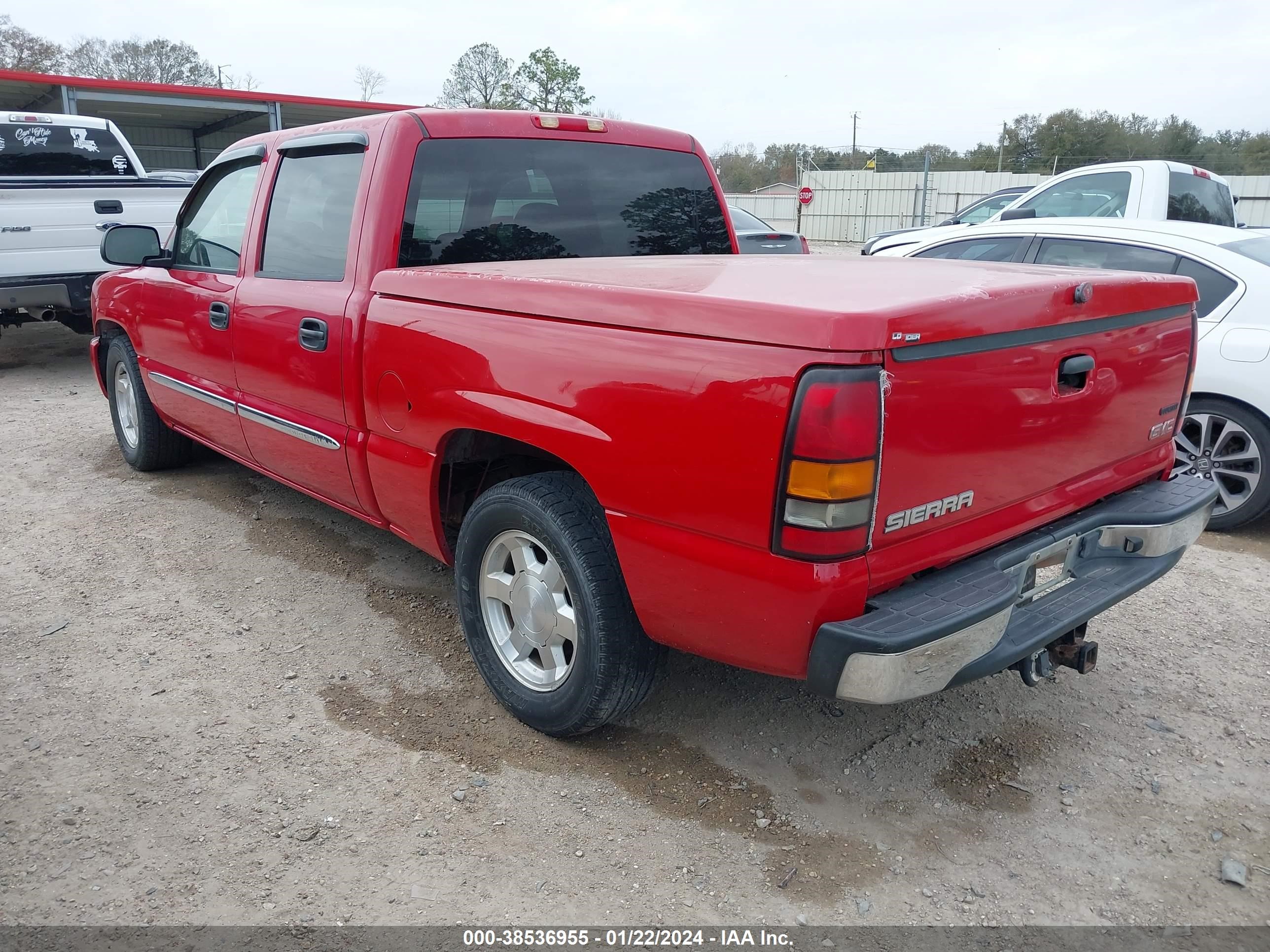 Photo 2 VIN: 2GTEC13T951311558 - GMC SIERRA 