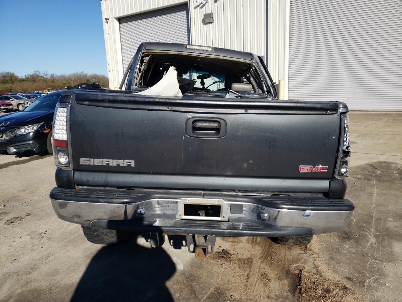 Photo 5 VIN: 2GTEC13T951367287 - GMC SIERRA 