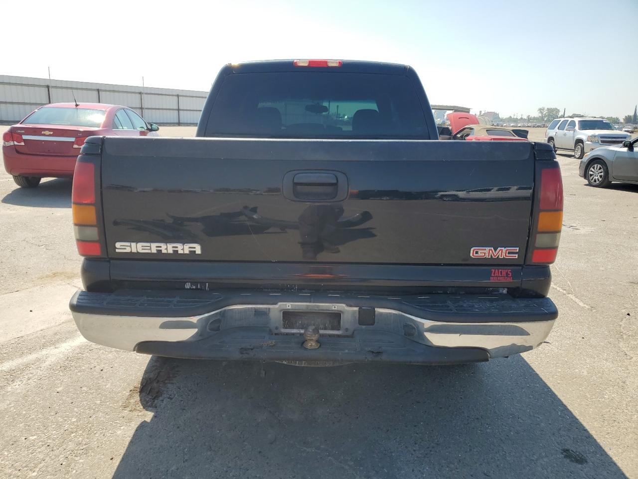 Photo 5 VIN: 2GTEC13V371138320 - GMC SIERRA 