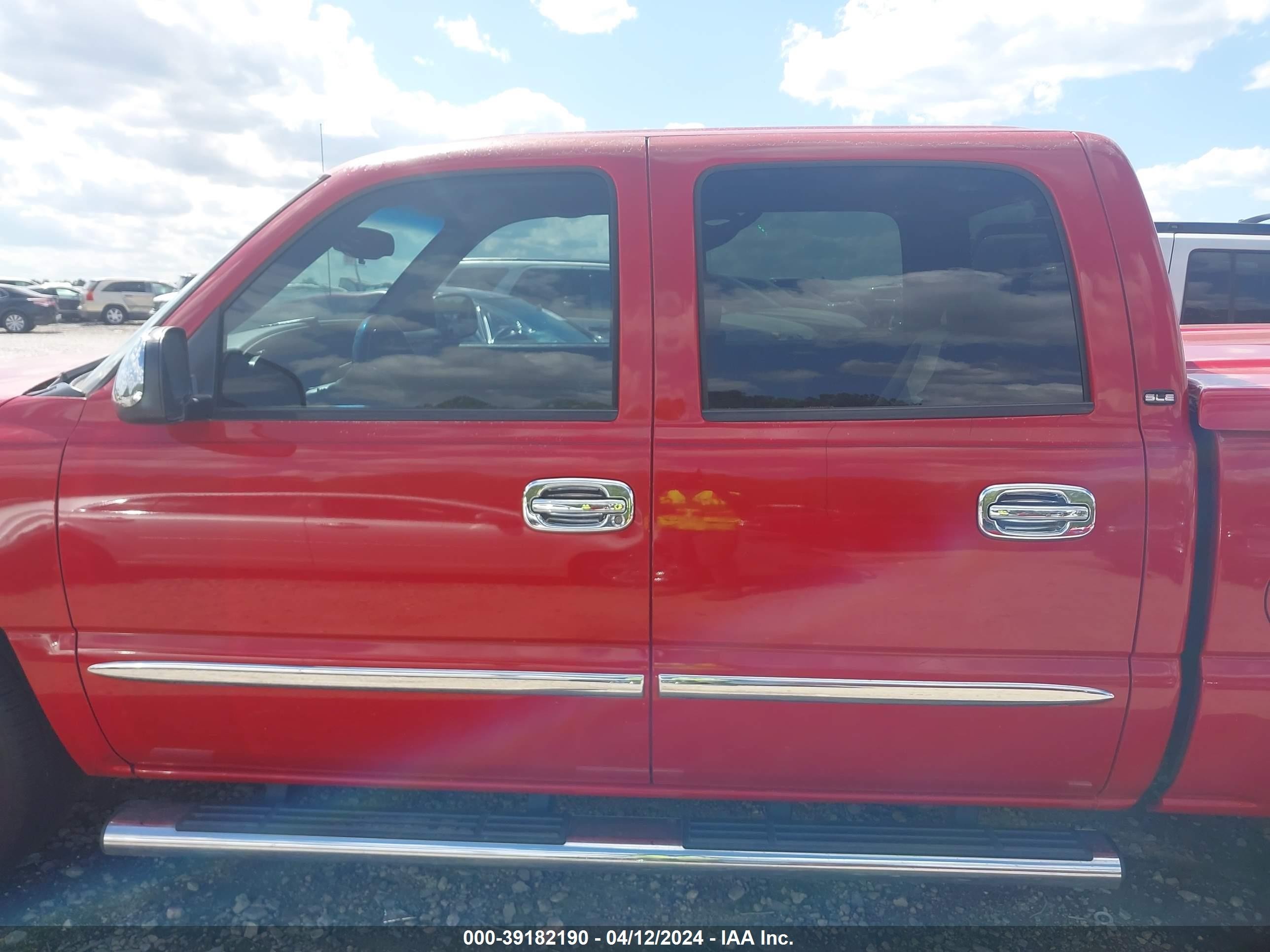 Photo 13 VIN: 2GTEC13V471163470 - GMC SIERRA 