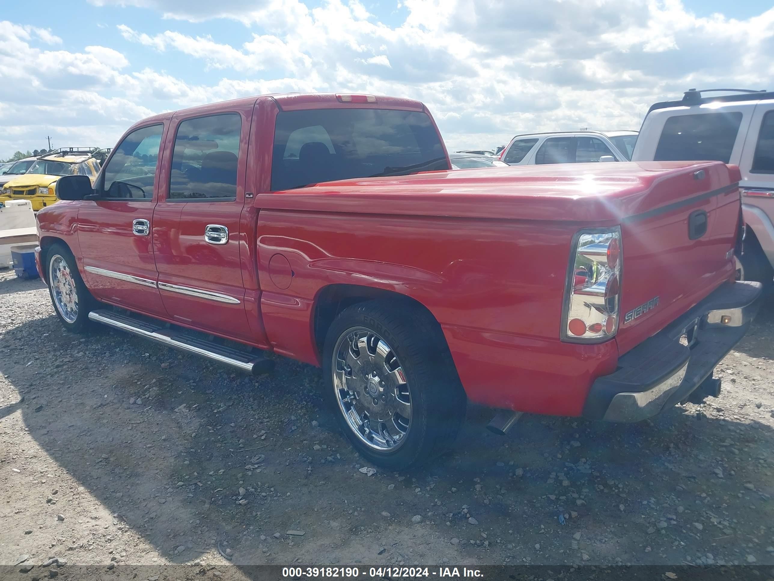 Photo 2 VIN: 2GTEC13V471163470 - GMC SIERRA 