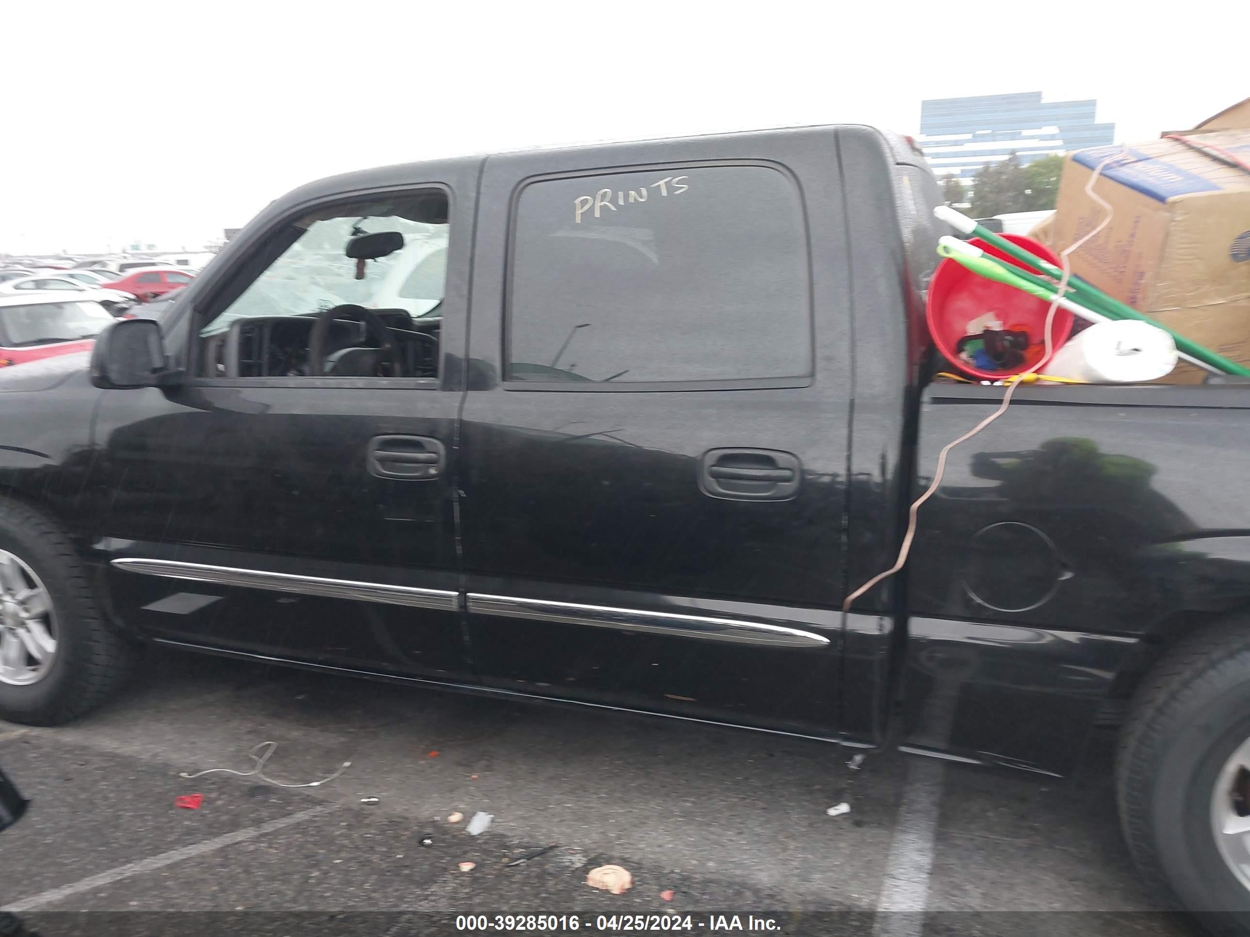 Photo 13 VIN: 2GTEC13V561302973 - GMC SIERRA 