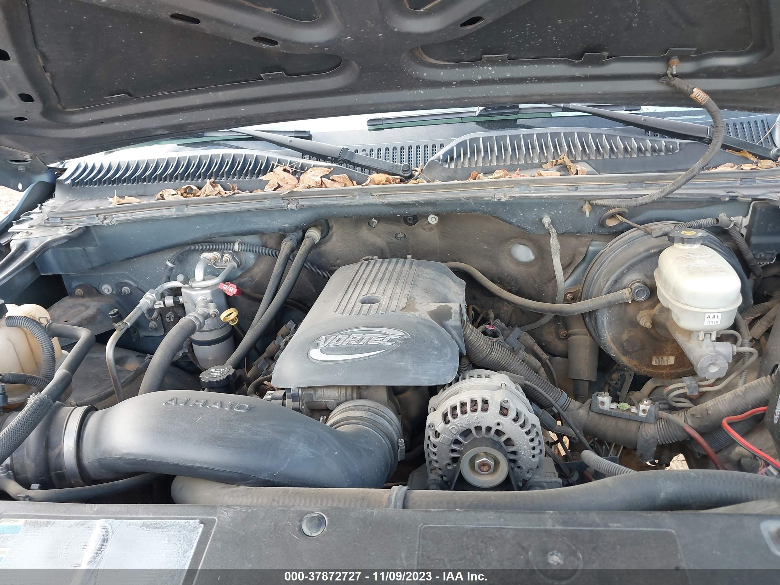 Photo 9 VIN: 2GTEC13V561350019 - GMC SIERRA 